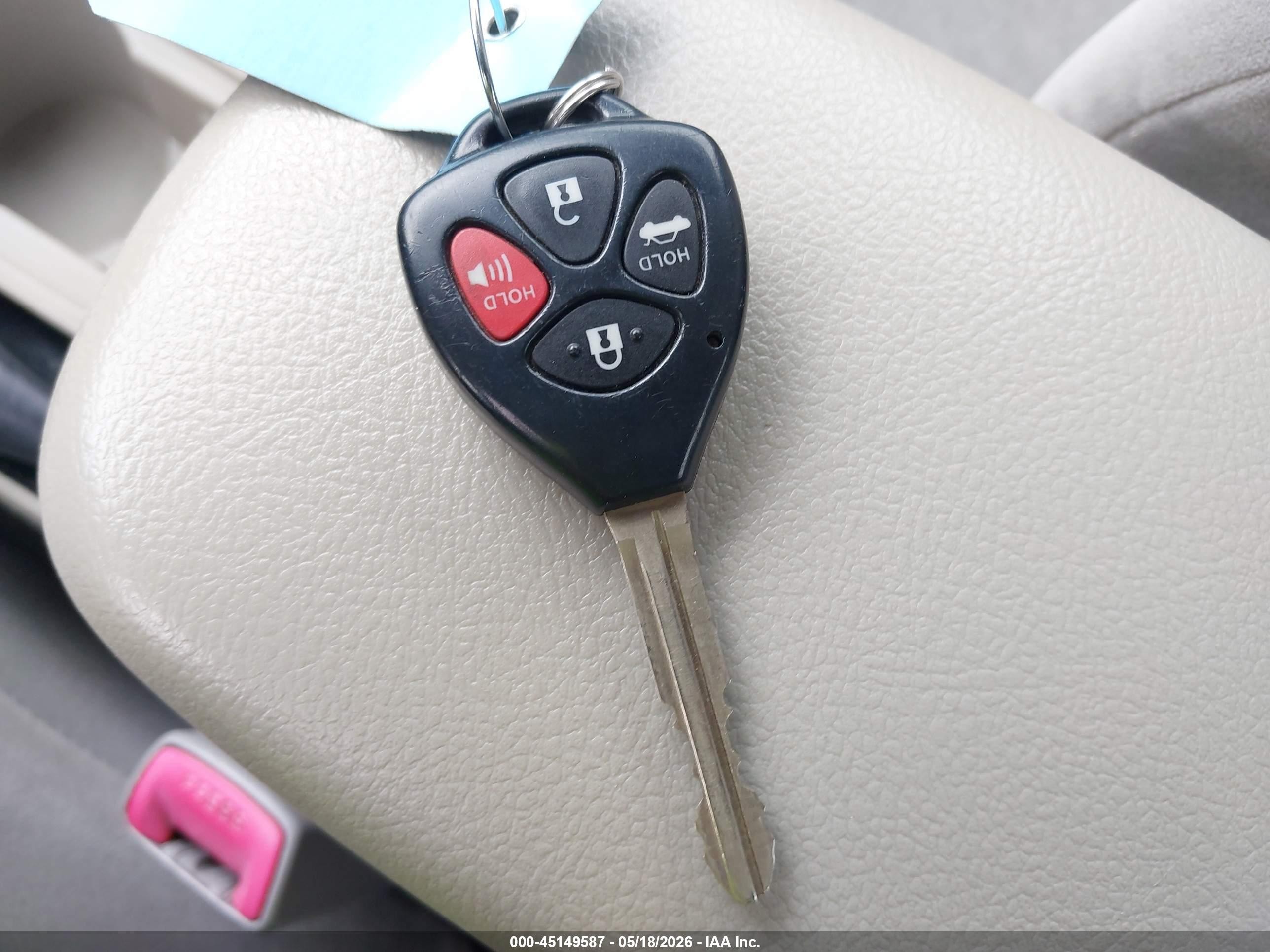 2012 Toyota Corolla Le White vin: 5YFBU4EE0CP066213