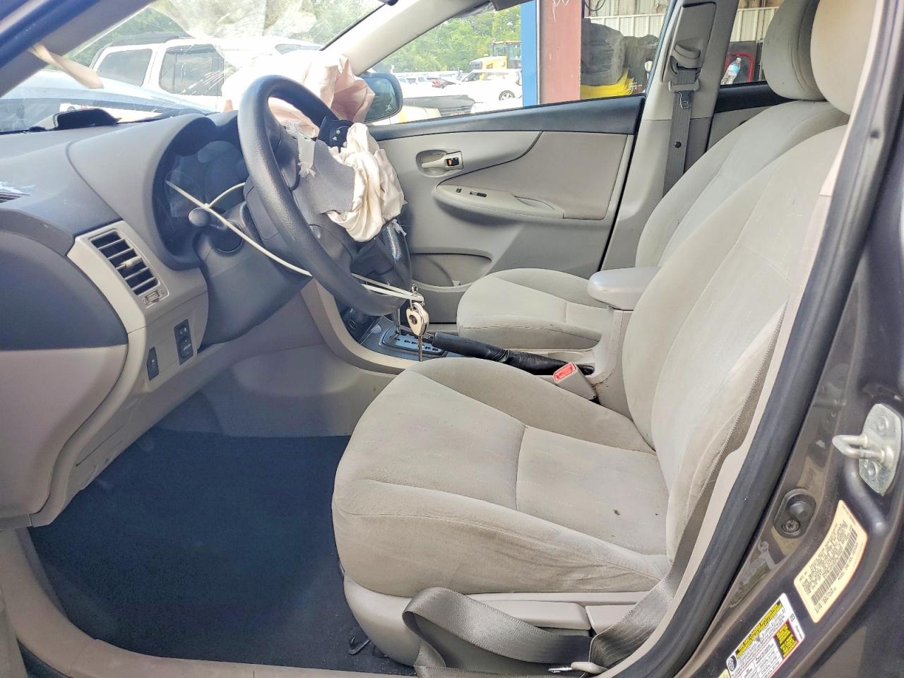 2013 Toyota Corolla L Gray vin: 5YFBU4EE0DP075527