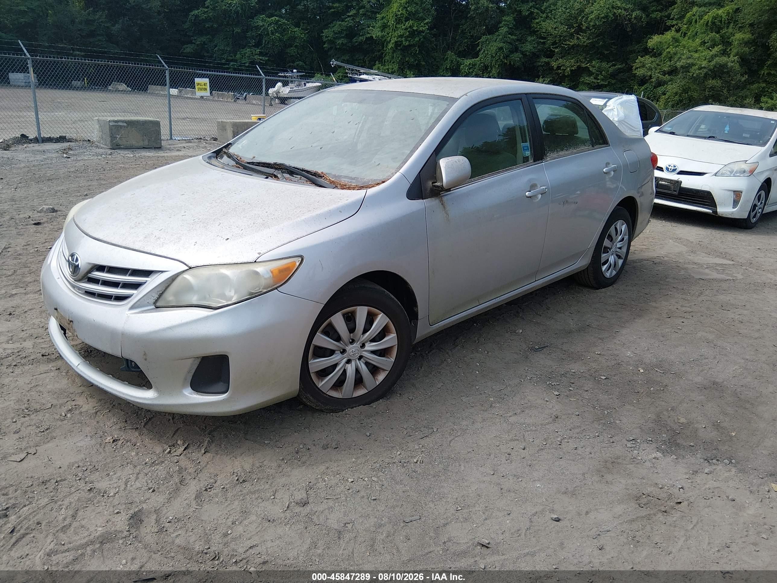 2013 Toyota Corolla Le Silver vin: 5YFBU4EE0DP082638