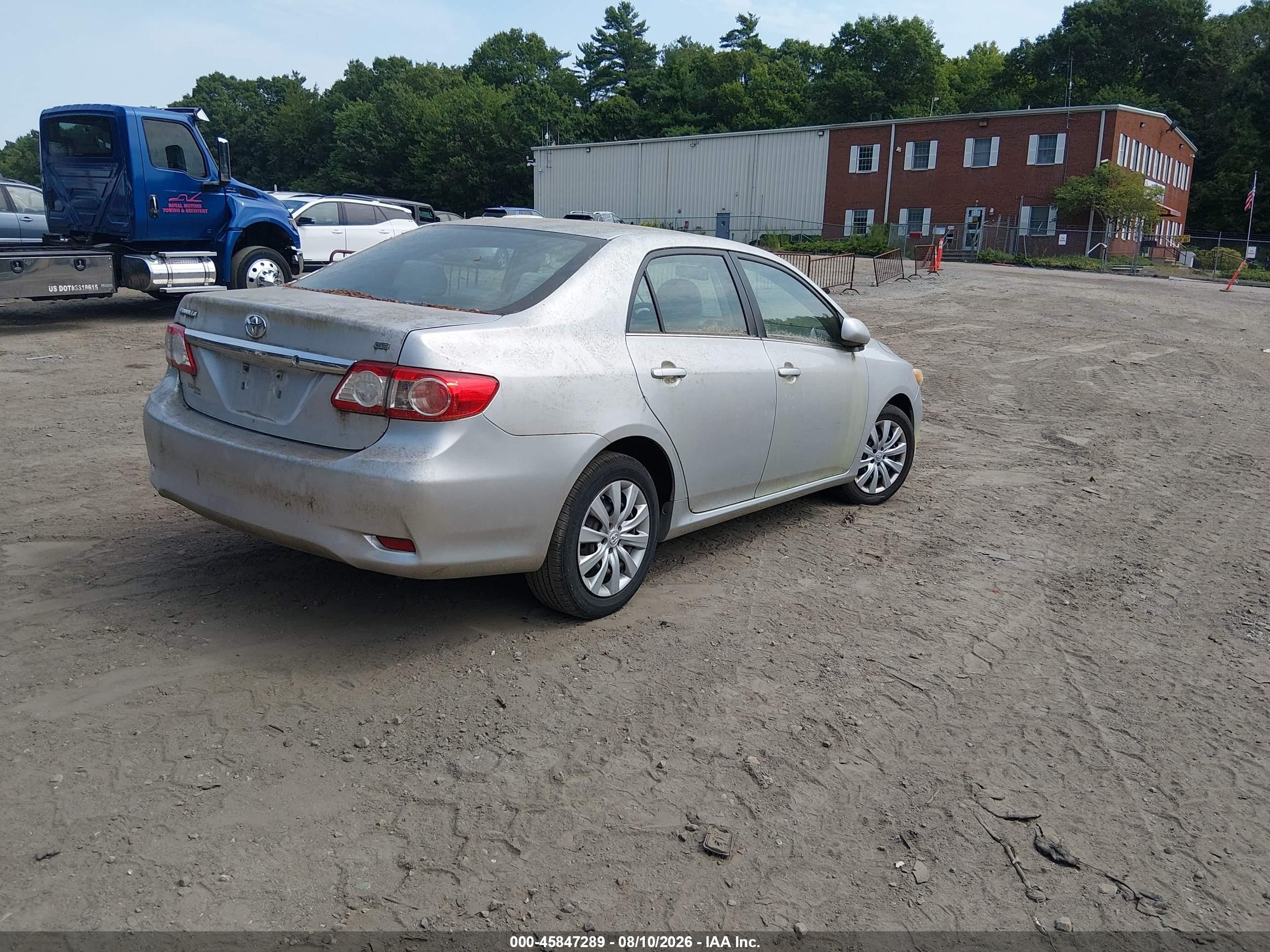 2013 Toyota Corolla Le Silver vin: 5YFBU4EE0DP082638