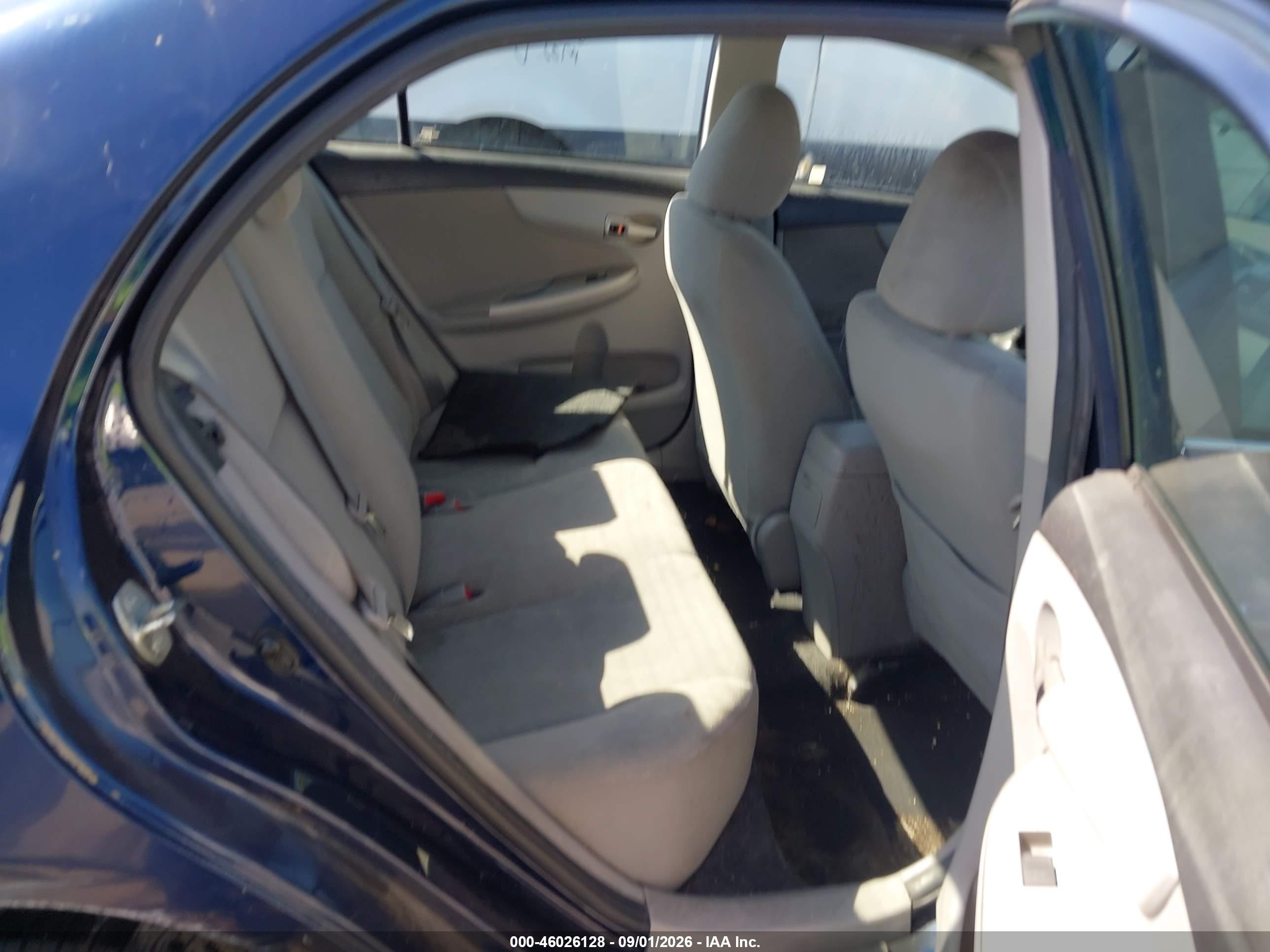 2013 Toyota Corolla Le Синий vin: 5YFBU4EE0DP087189