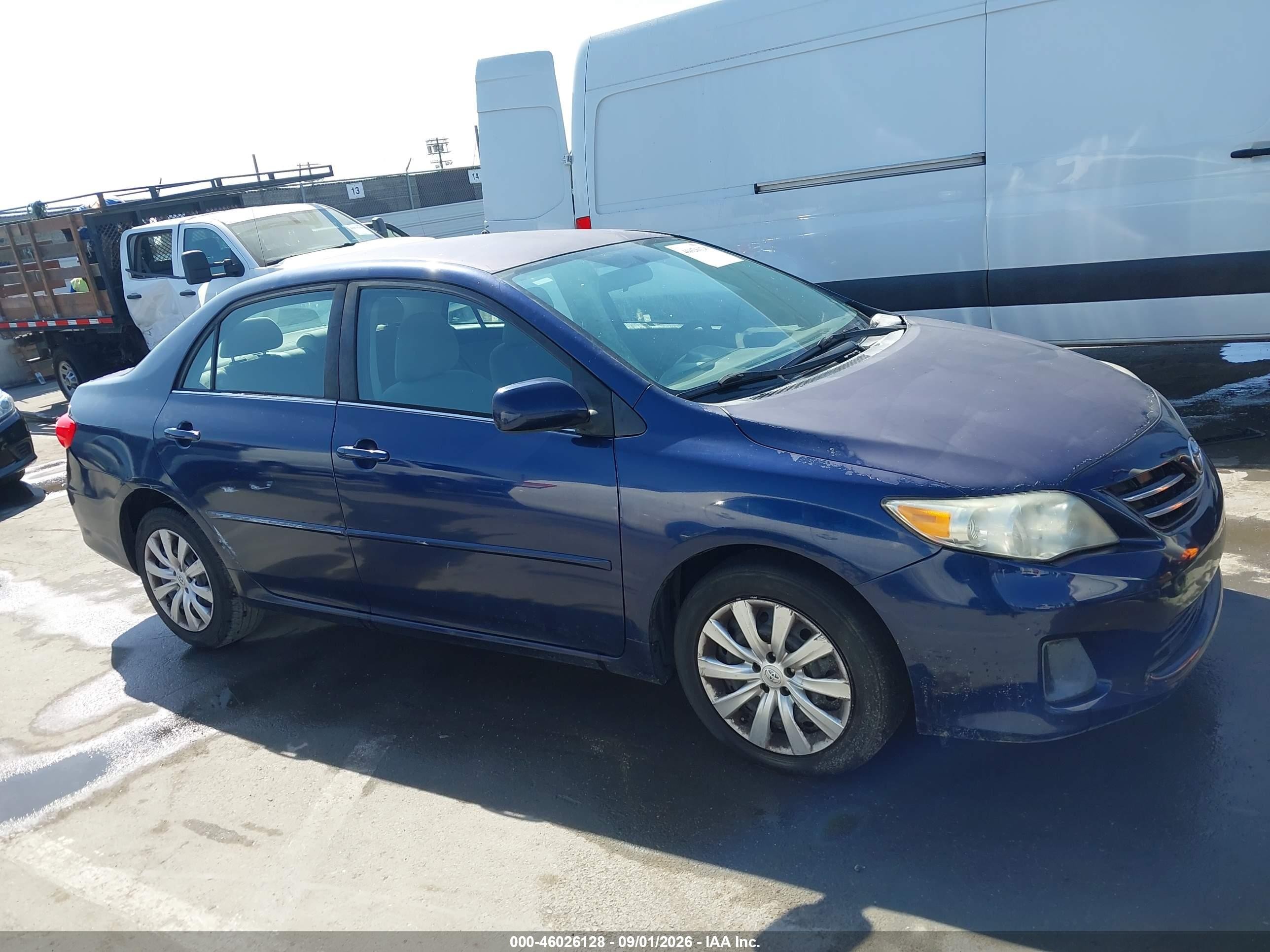 2013 Toyota Corolla Le Синий vin: 5YFBU4EE0DP087189