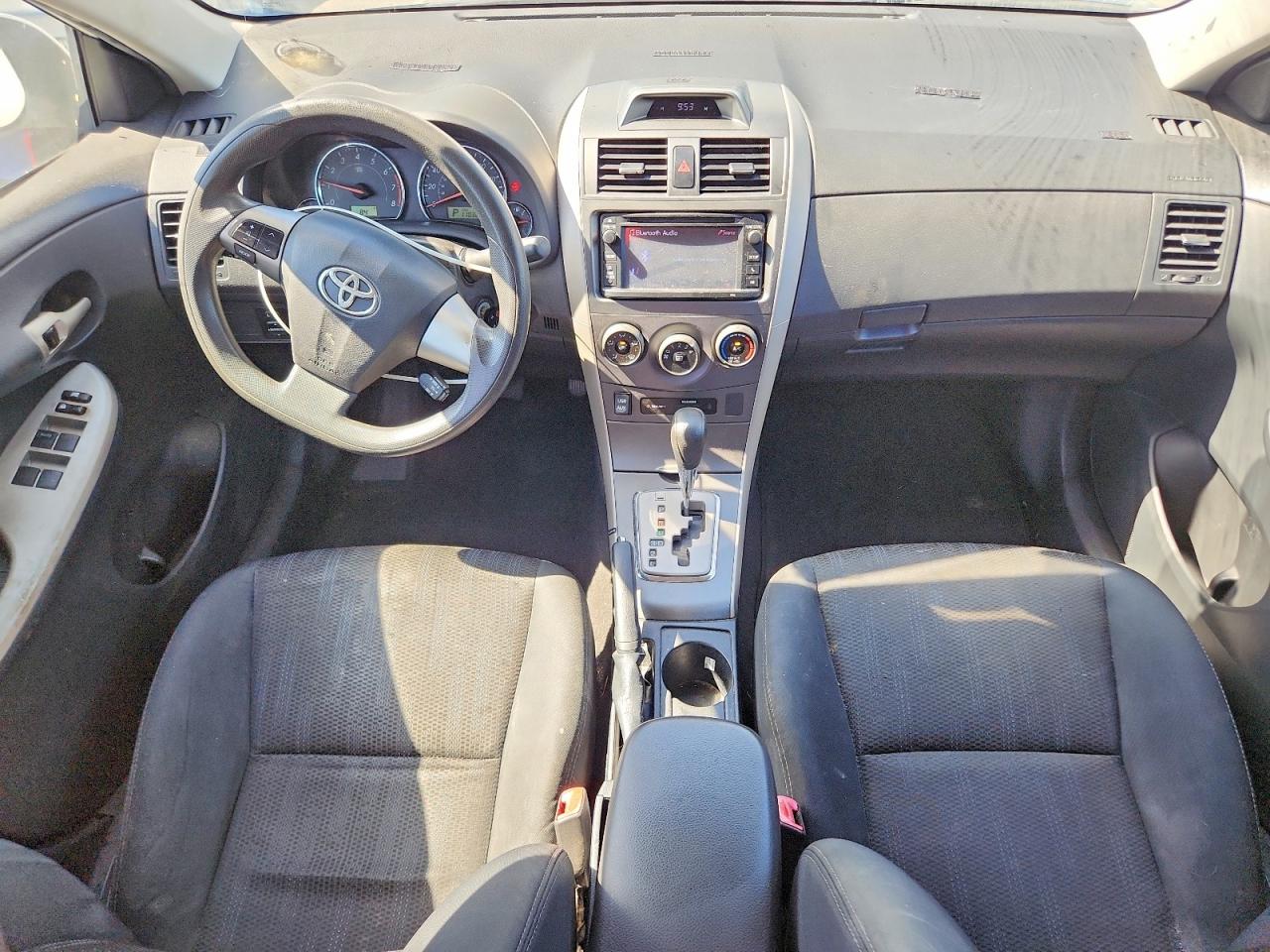 2013 Toyota Corolla S White vin: 5YFBU4EE0DP094059