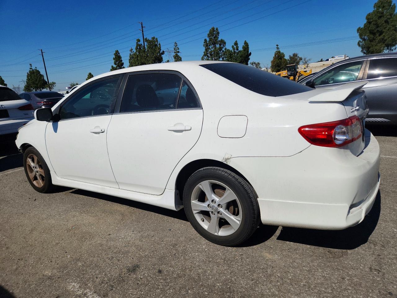 2013 Toyota Corolla S White vin: 5YFBU4EE0DP094059