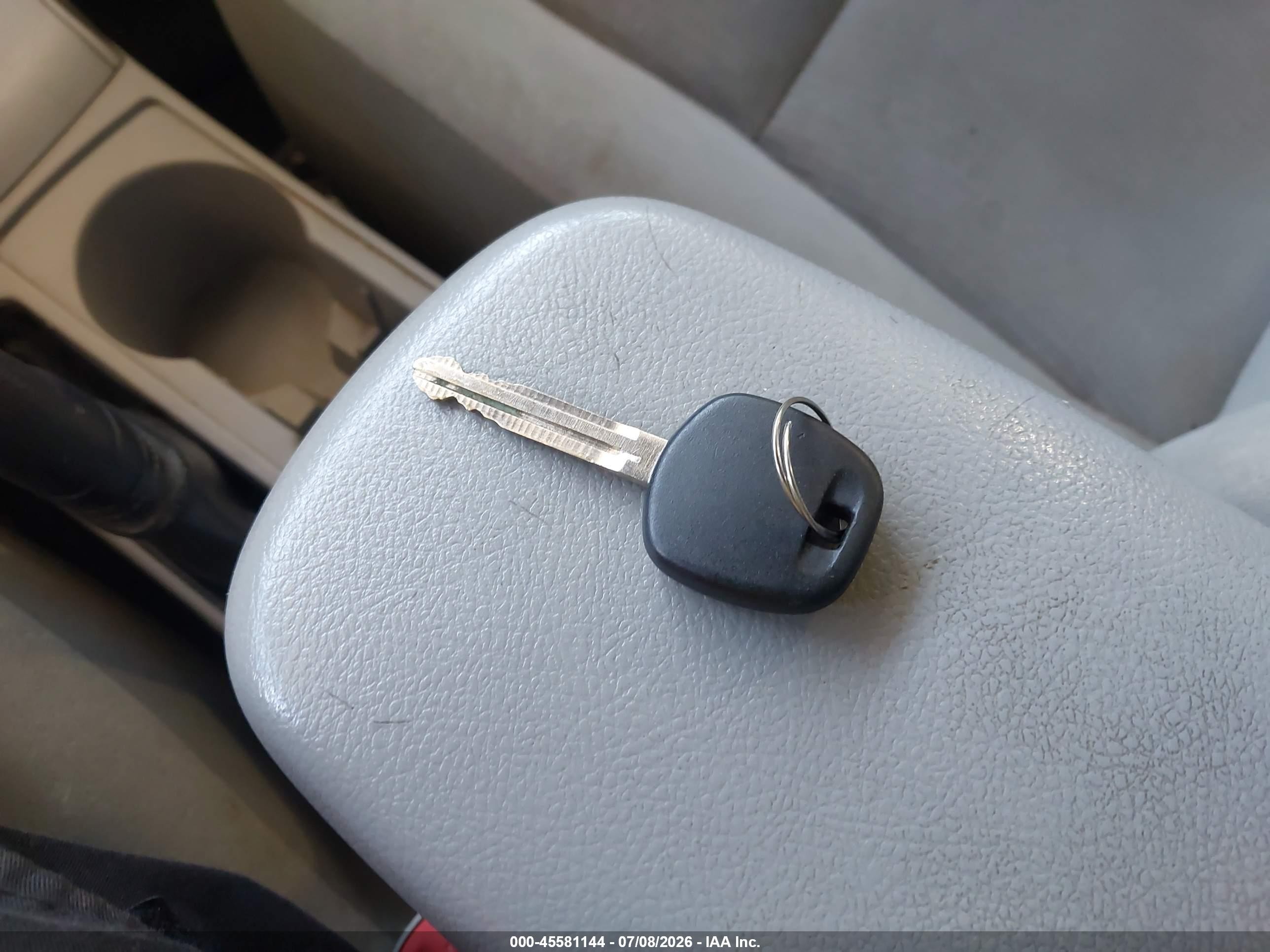 2013 Toyota Corolla Le Белый vin: 5YFBU4EE0DP097947