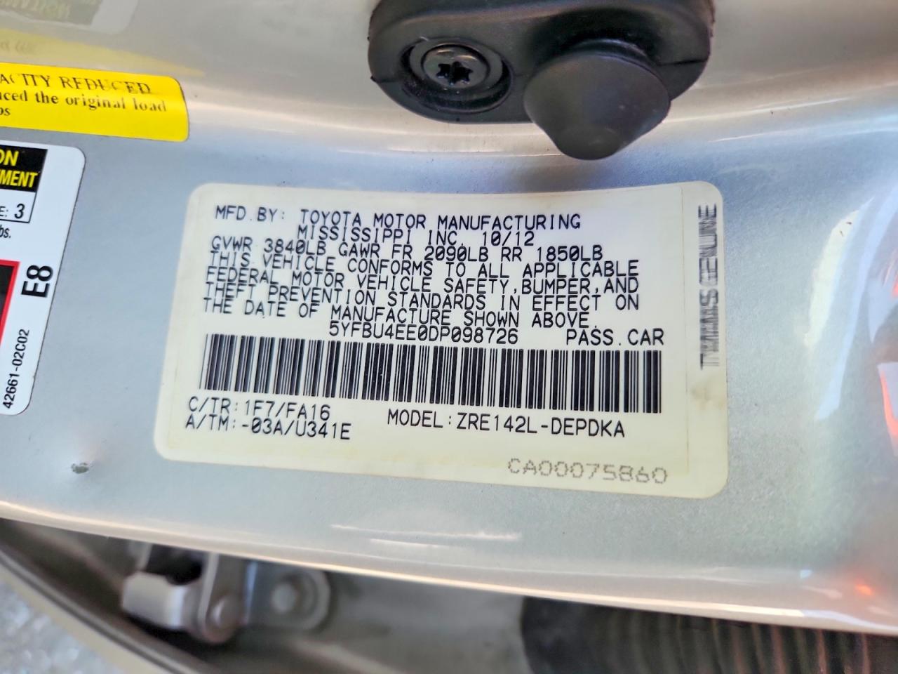 2013 Toyota Corolla L Silver vin: 5YFBU4EE0DP098726