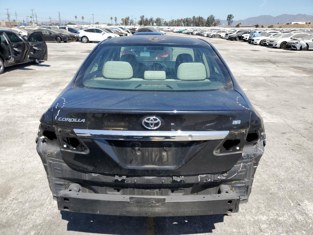 2013 Toyota Corolla Base Black vin: 5YFBU4EE0DP106808