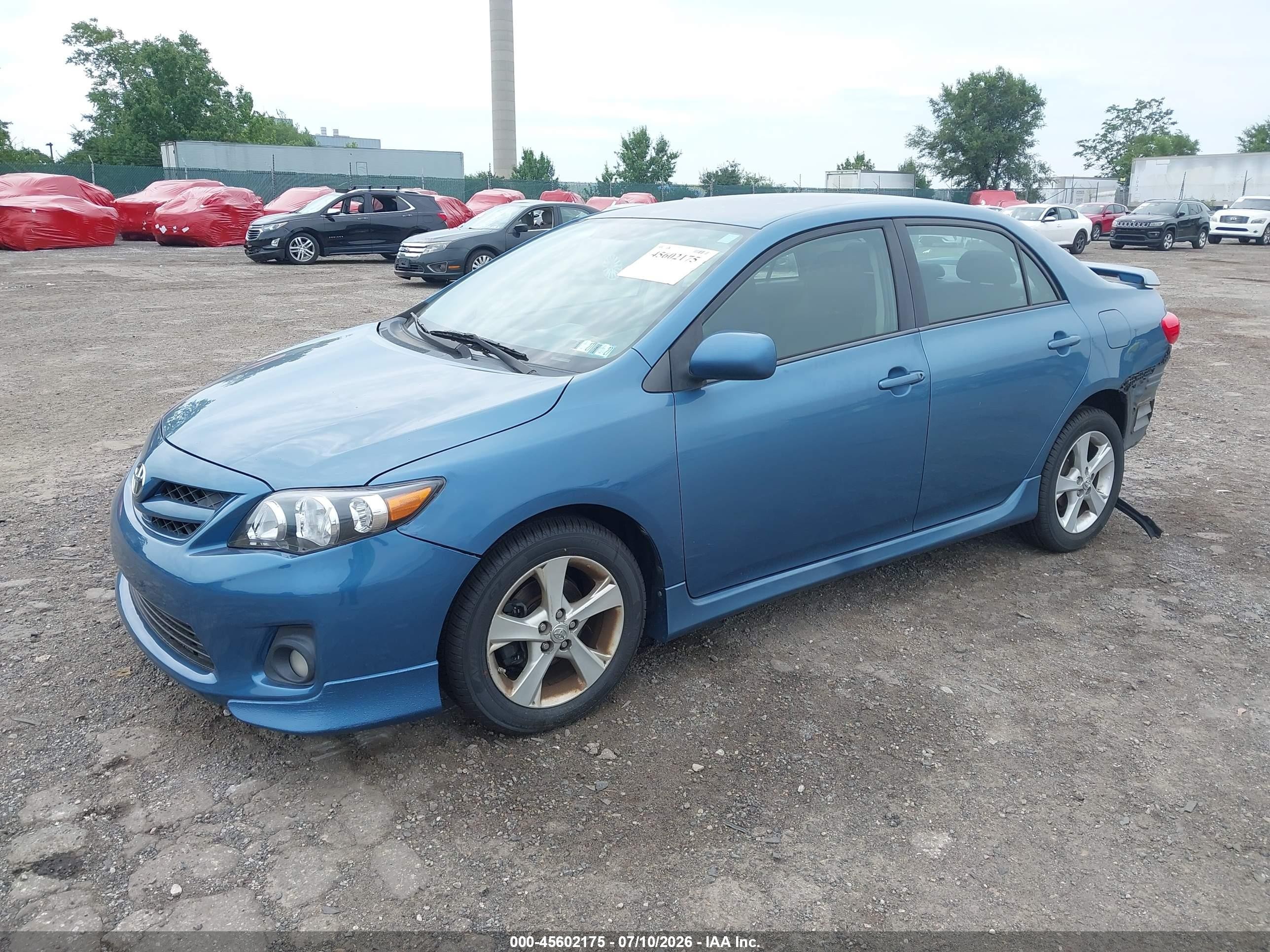 2013 Toyota Corolla S Синий vin: 5YFBU4EE0DP113967