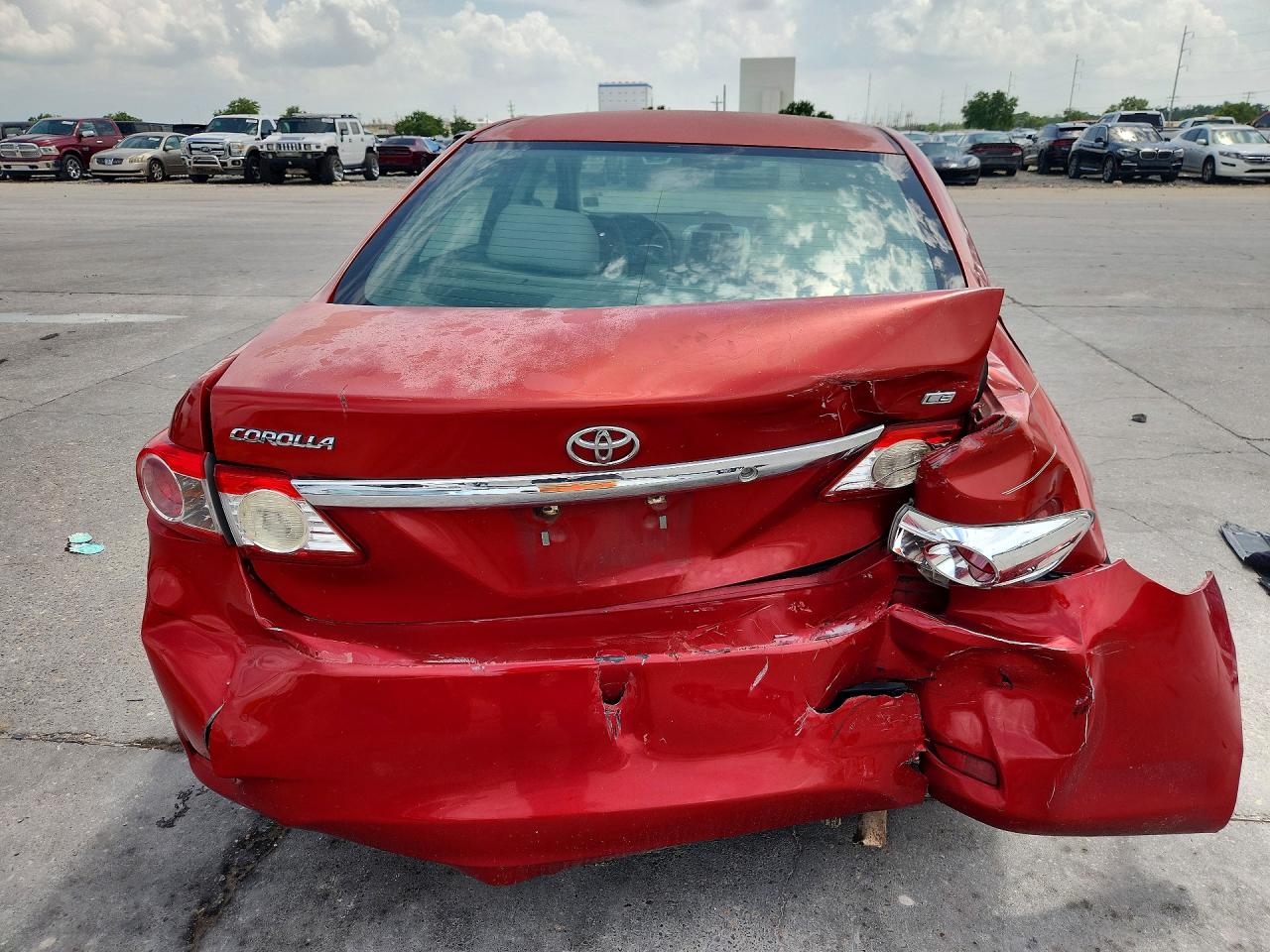 2013 Toyota Corolla Le Red vin: 5YFBU4EE0DP128484