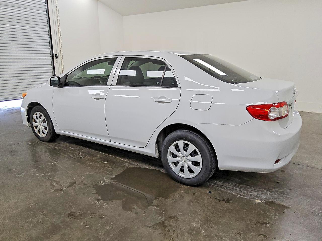 2013 Toyota Corolla L Gray vin: 5YFBU4EE0DP133054