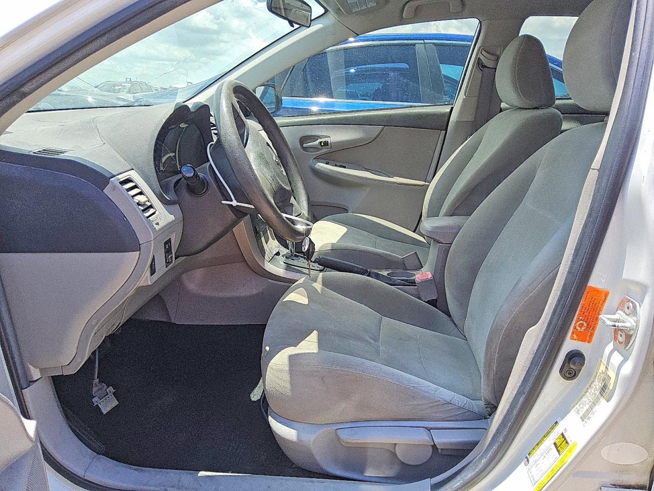 2013 Toyota Corolla L Gray vin: 5YFBU4EE0DP133054