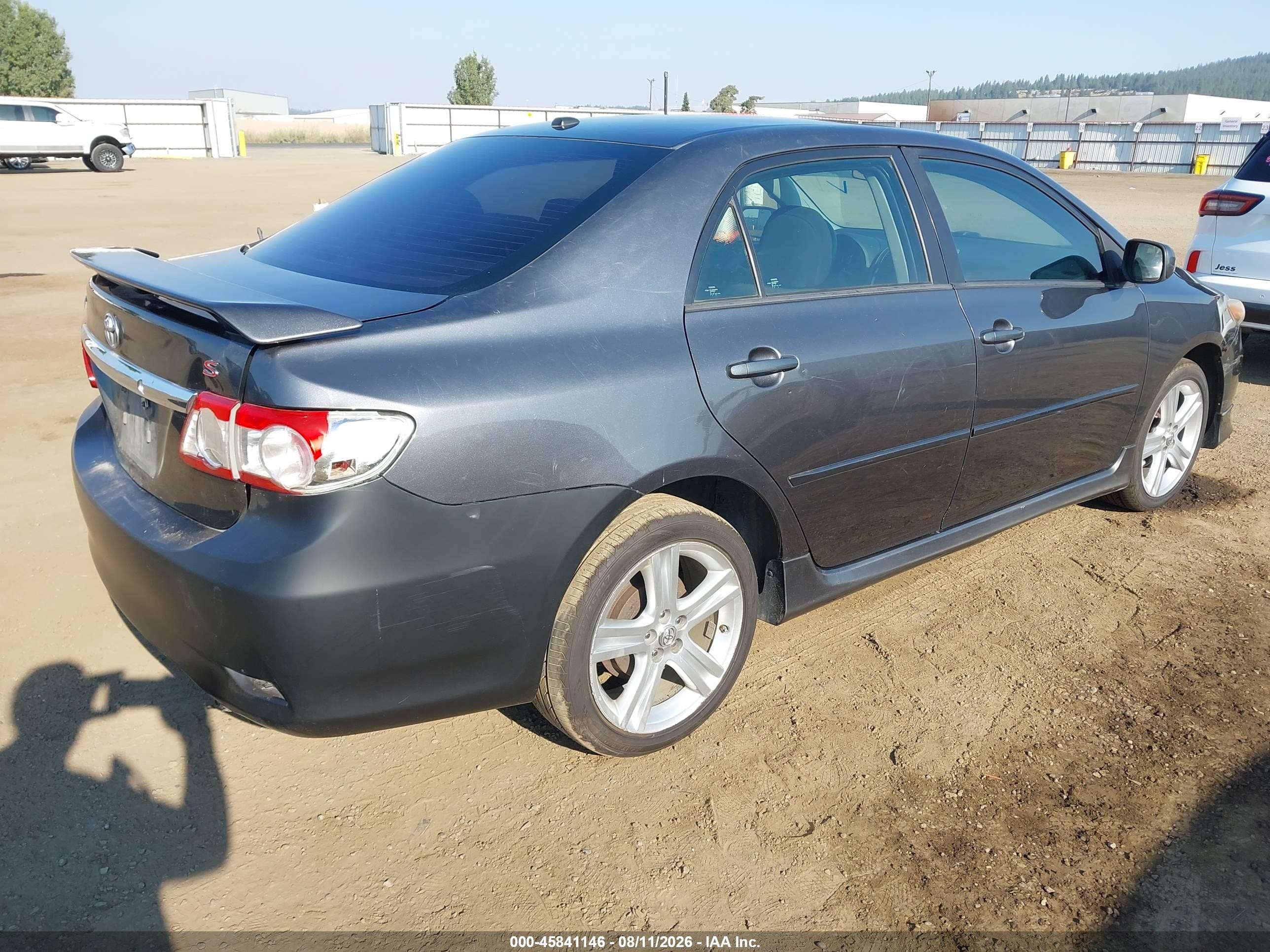 2013 Toyota Corolla S Серый vin: 5YFBU4EE0DP137959