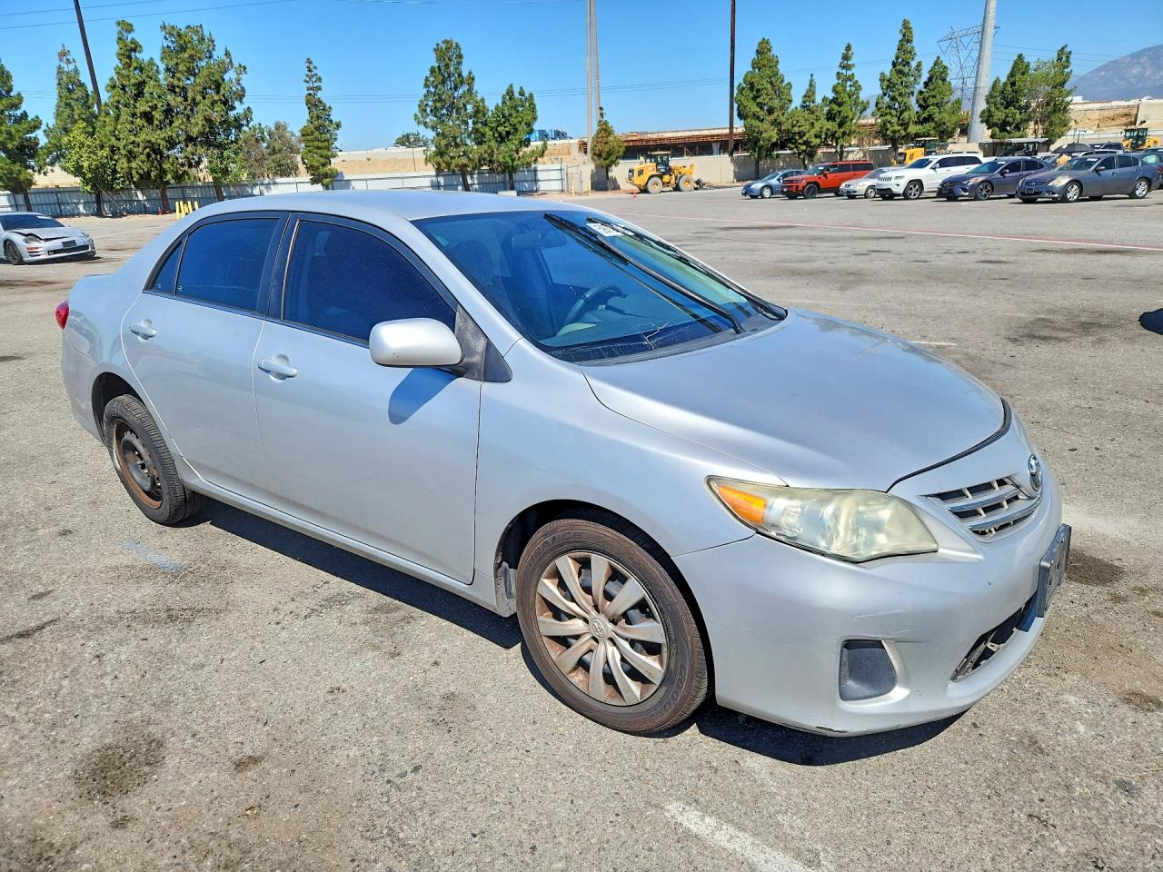2013 Toyota Corolla Le Silver vin: 5YFBU4EE0DP163140
