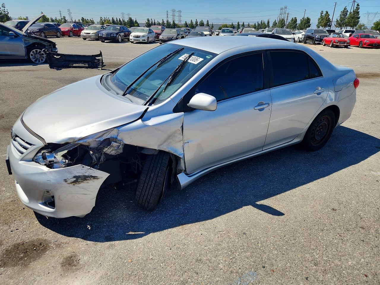 2013 Toyota Corolla Le Серебряный vin: 5YFBU4EE0DP163140