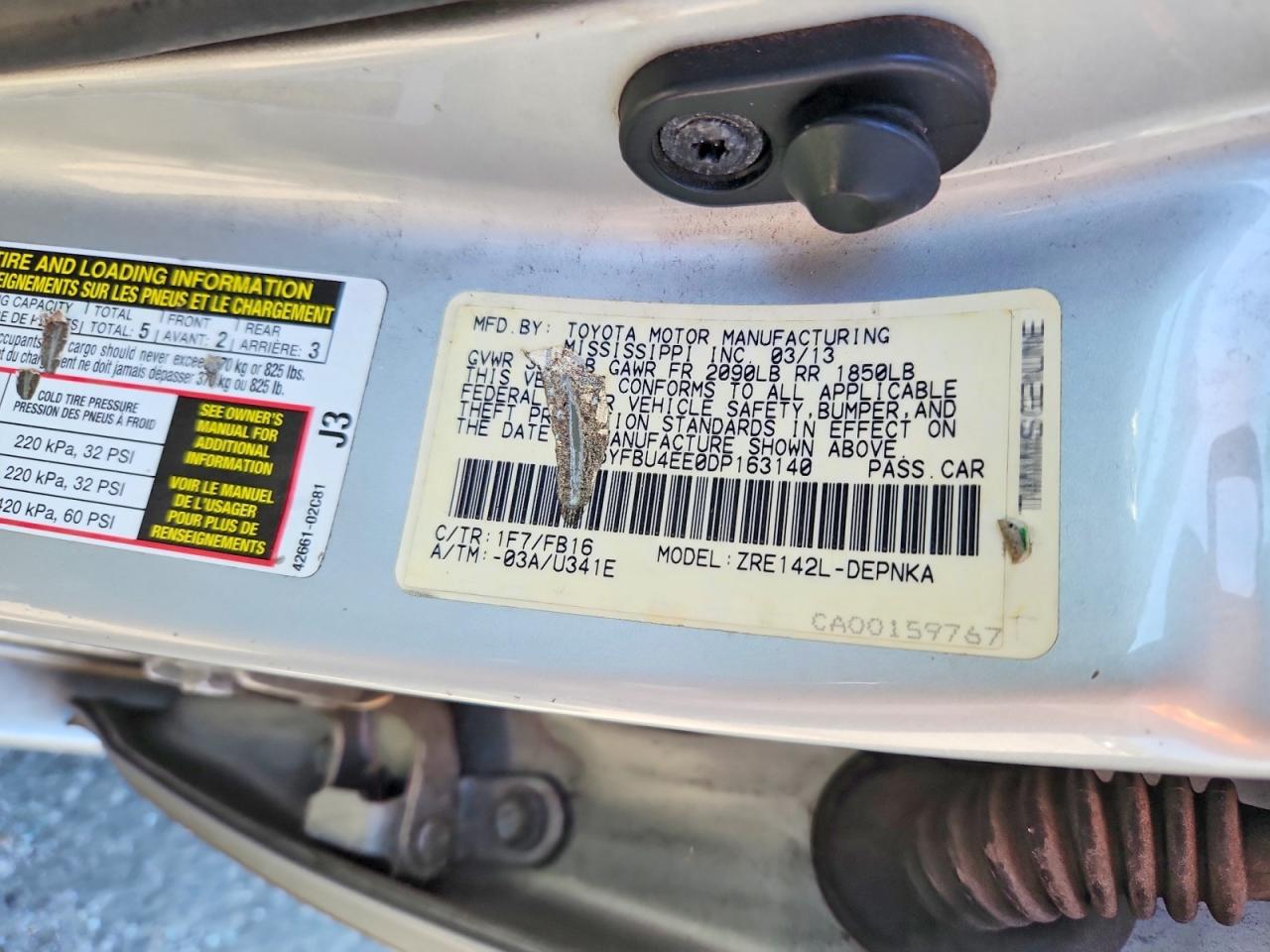 2013 Toyota Corolla Le Silver vin: 5YFBU4EE0DP163140