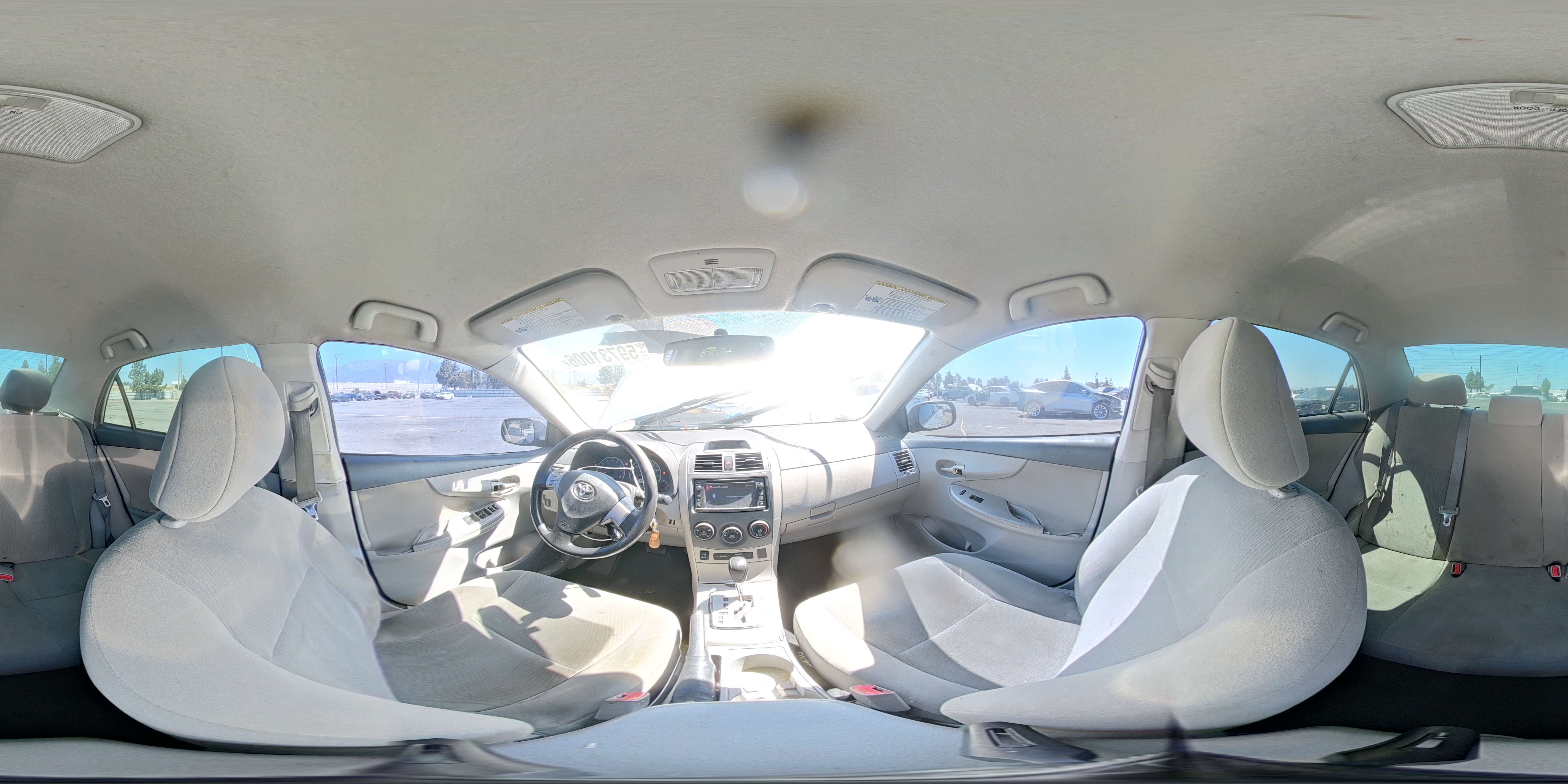 2013 Toyota Corolla Le Silver vin: 5YFBU4EE0DP163140