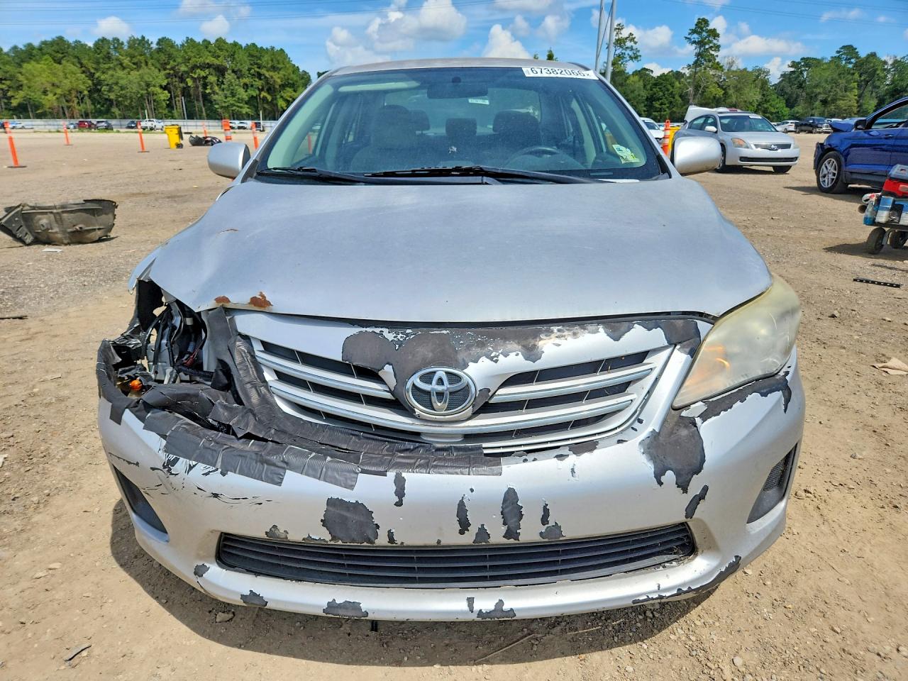 2013 Toyota Corolla Le Silver vin: 5YFBU4EE0DP172050