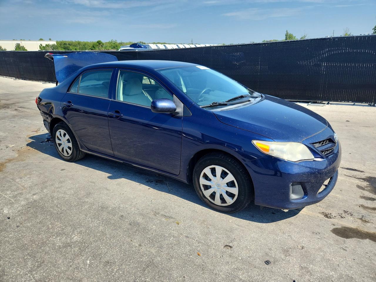 2013 Toyota Corolla L Blue vin: 5YFBU4EE0DP173733