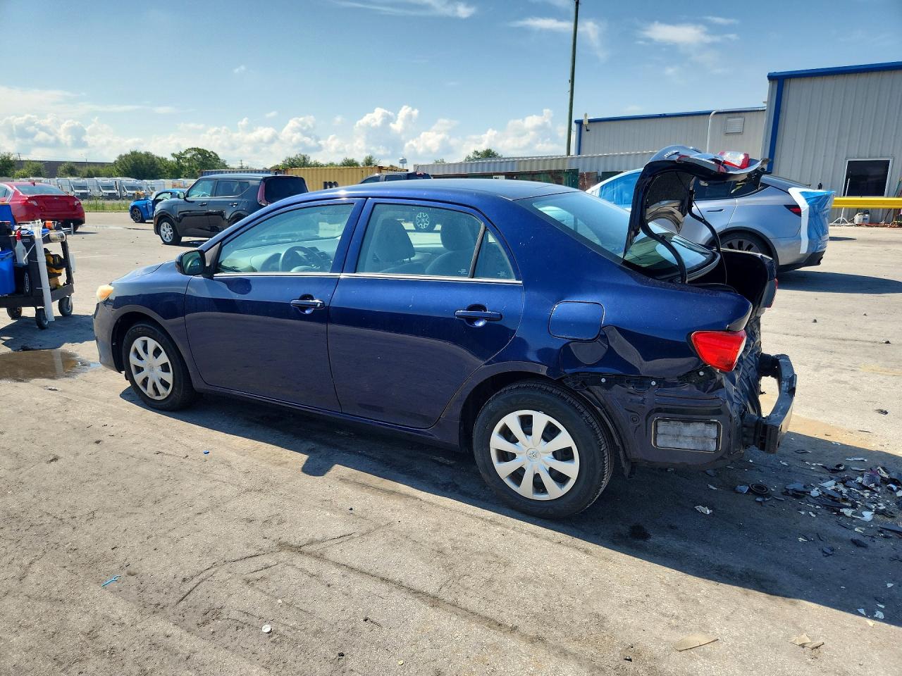 2013 Toyota Corolla L Blue vin: 5YFBU4EE0DP173733
