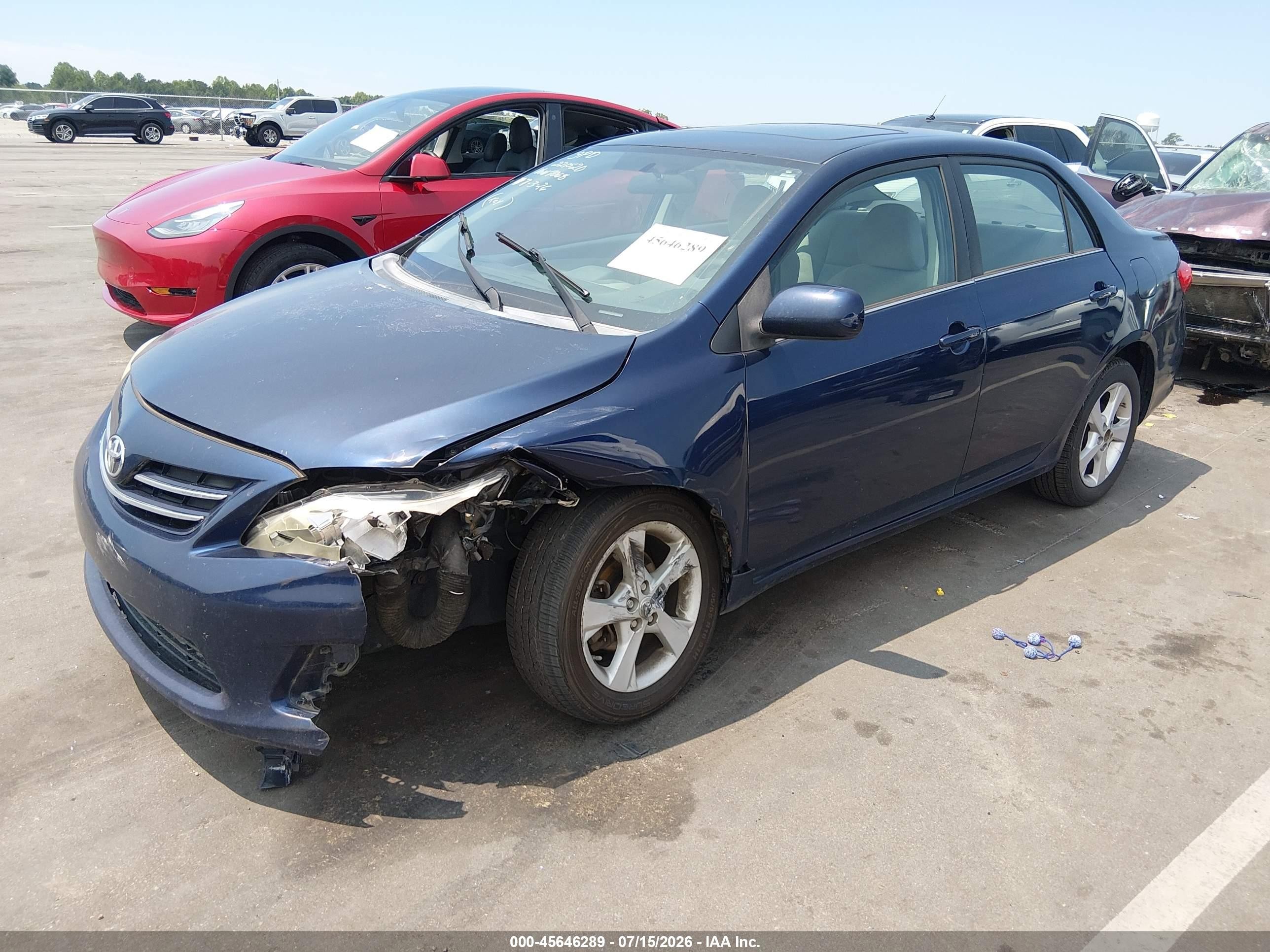 2013 Toyota Corolla Le Blue vin: 5YFBU4EE0DP177068