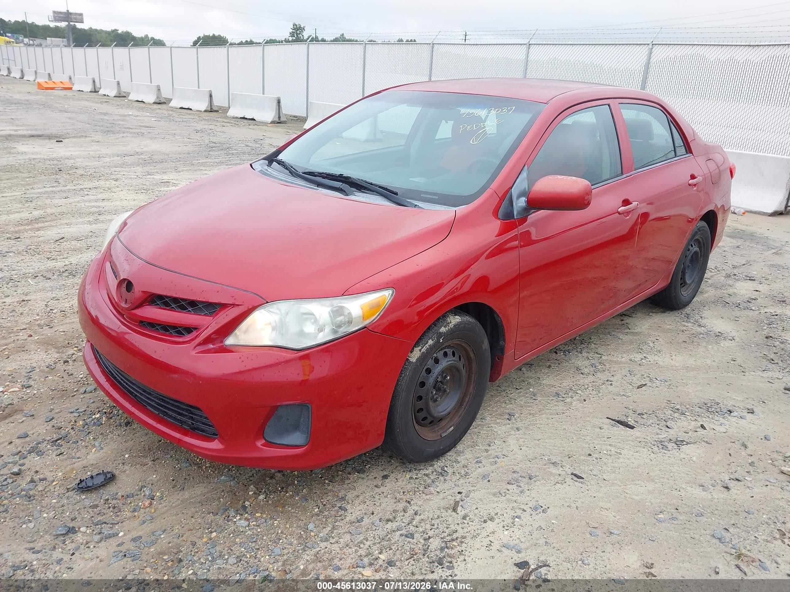 2013 Toyota Corolla L Red vin: 5YFBU4EE0DP179161