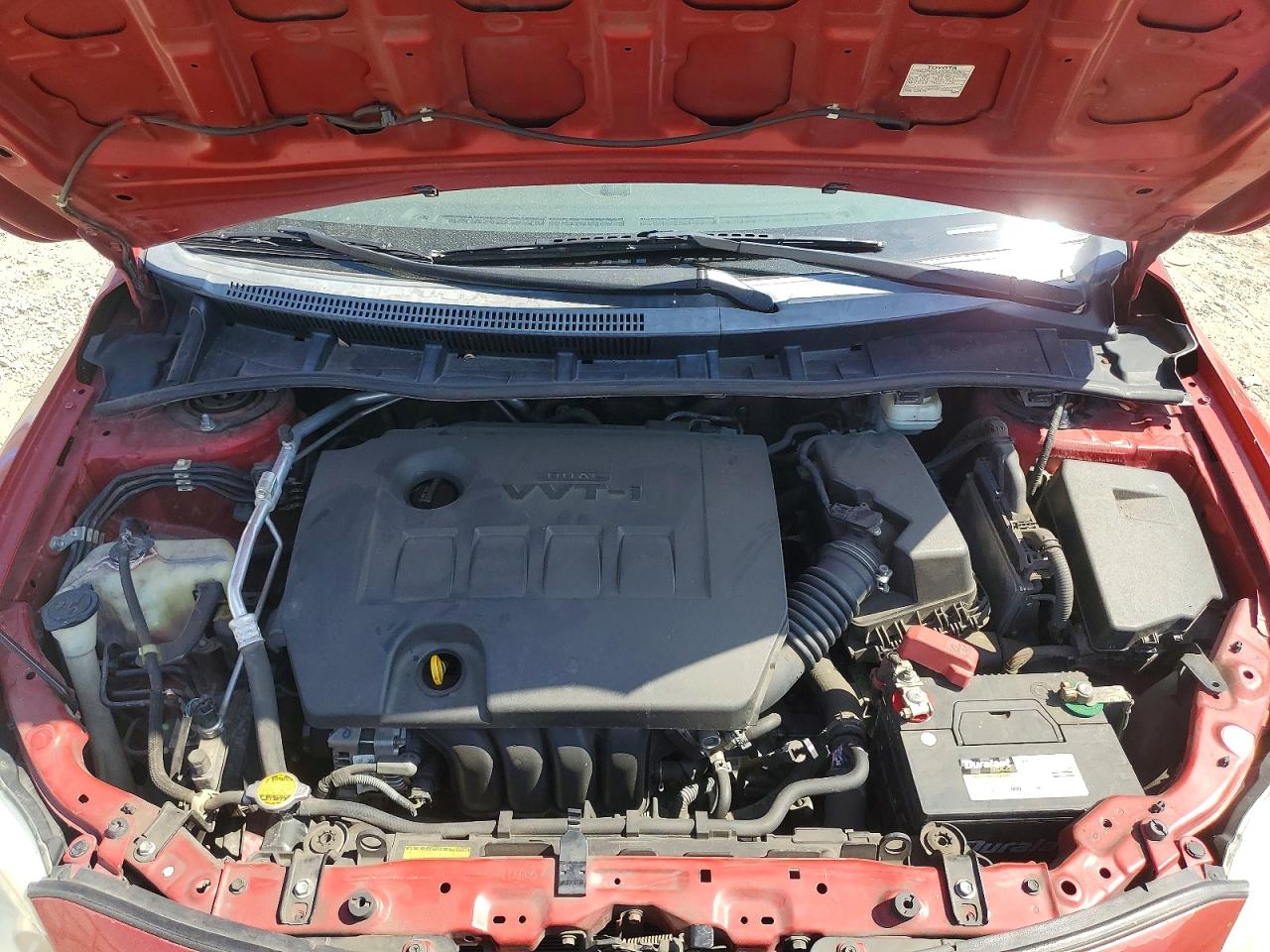 2013 Toyota Corolla Le Red vin: 5YFBU4EE0DP180875