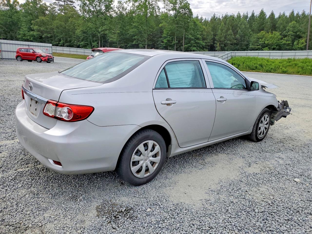 2013 Toyota Corolla L Silver vin: 5YFBU4EE0DP185395
