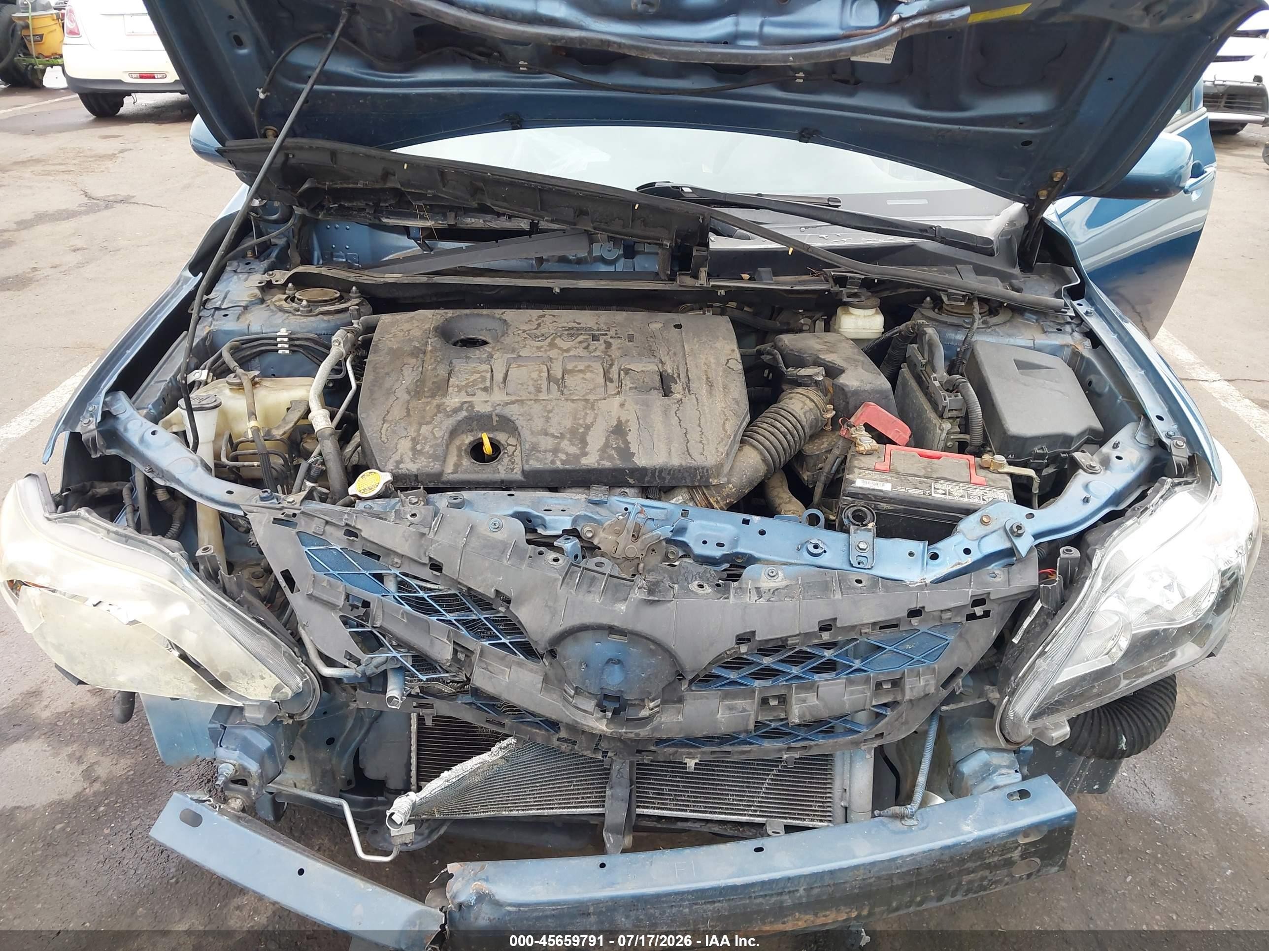 2013 Toyota Corolla L Blue vin: 5YFBU4EE0DP189771
