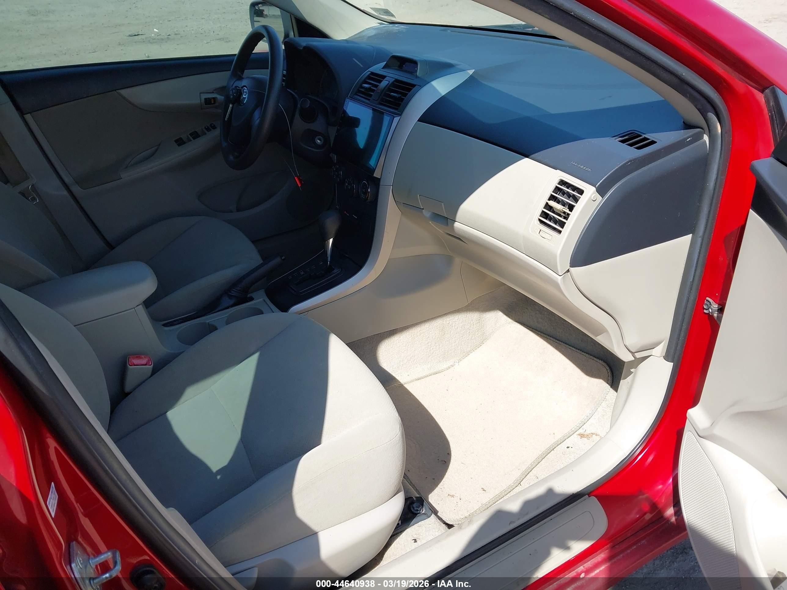 2013 Toyota Corolla L Red vin: 5YFBU4EE0DP198034