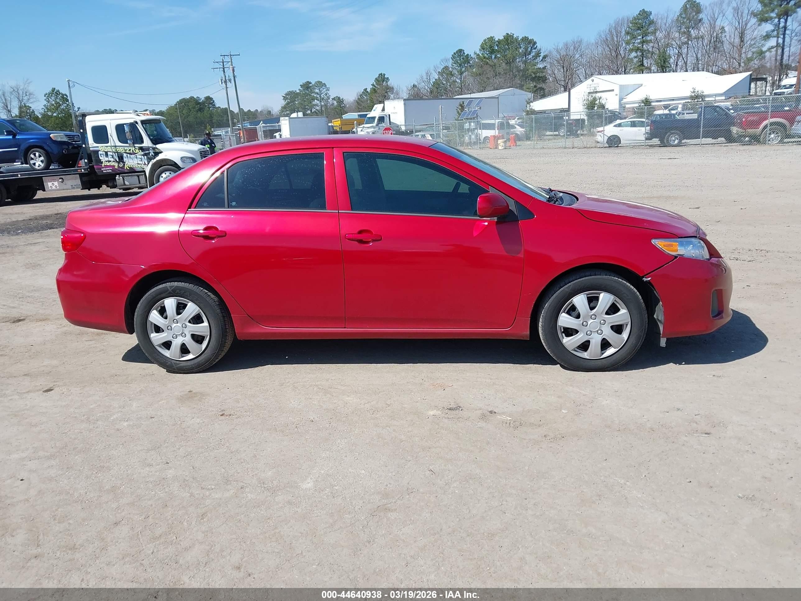 2013 Toyota Corolla L Red vin: 5YFBU4EE0DP198034
