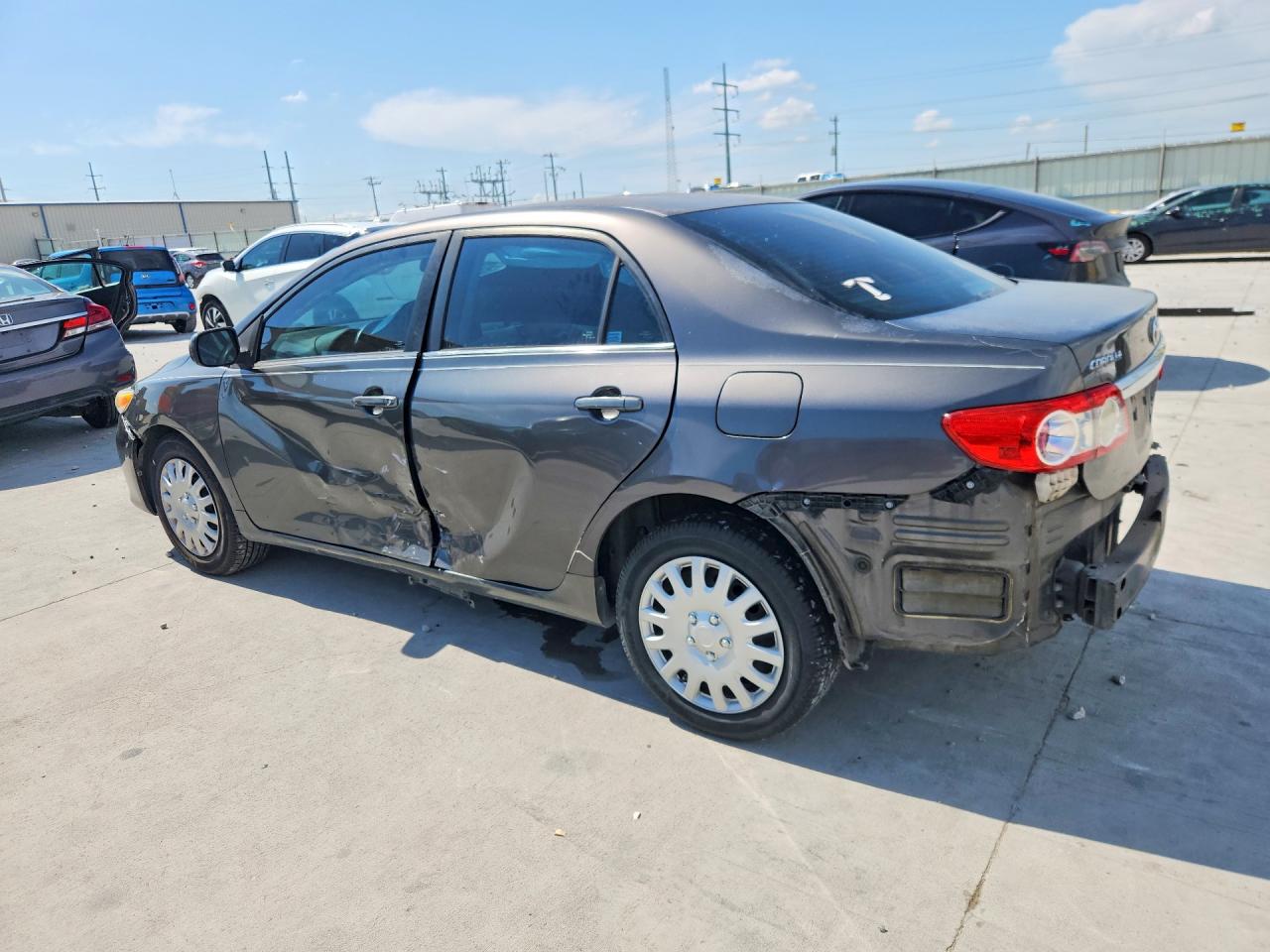 2013 Toyota Corolla Le Gray vin: 5YFBU4EE0DP202812