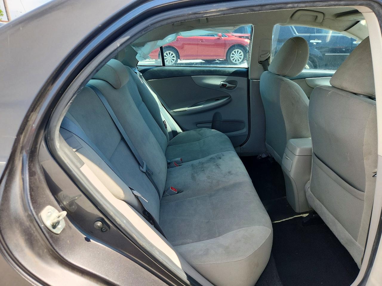 2013 Toyota Corolla Le Gray vin: 5YFBU4EE0DP202812