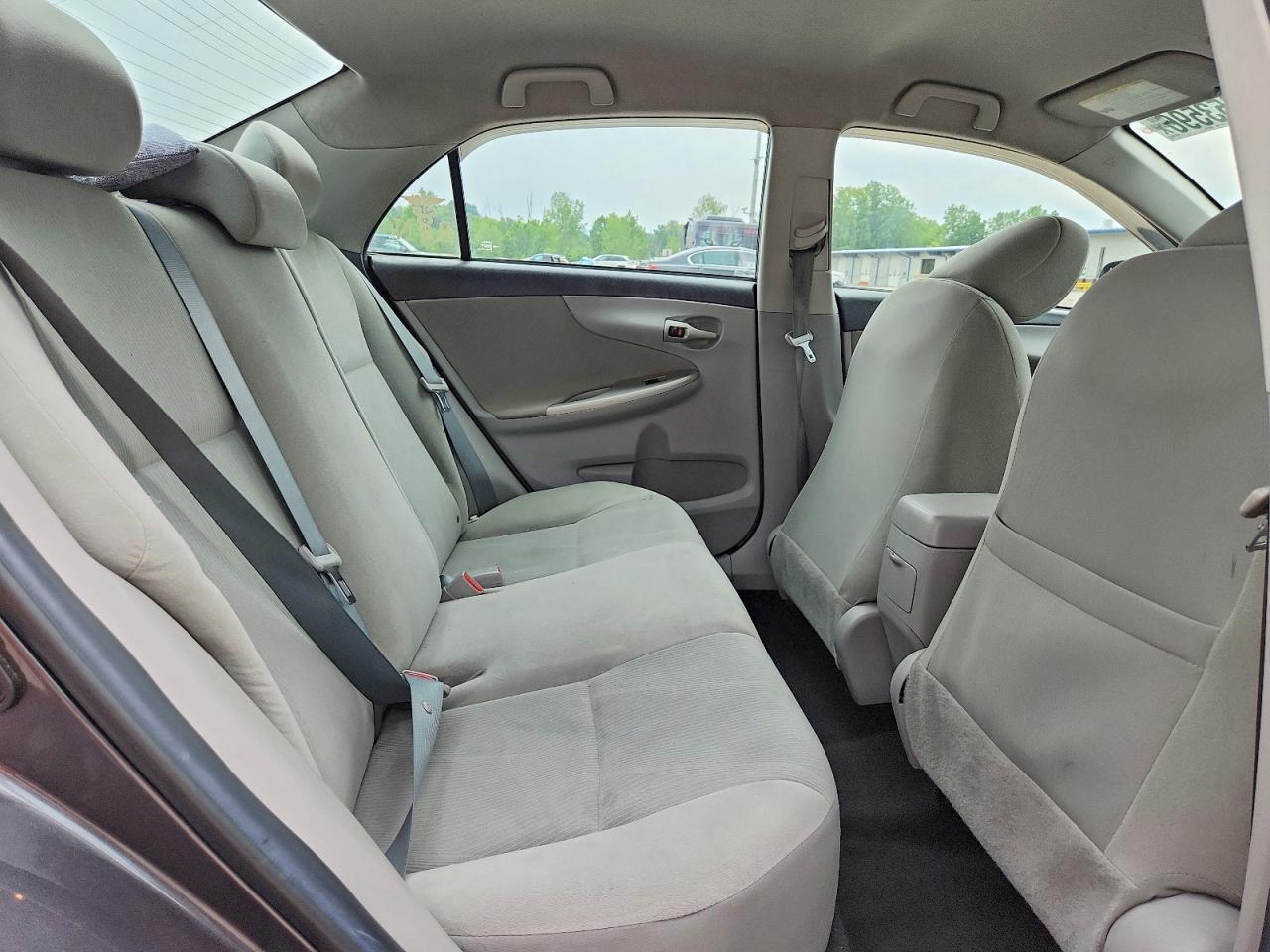 2013 Toyota Corolla Le Угольный vin: 5YFBU4EE0DP205726