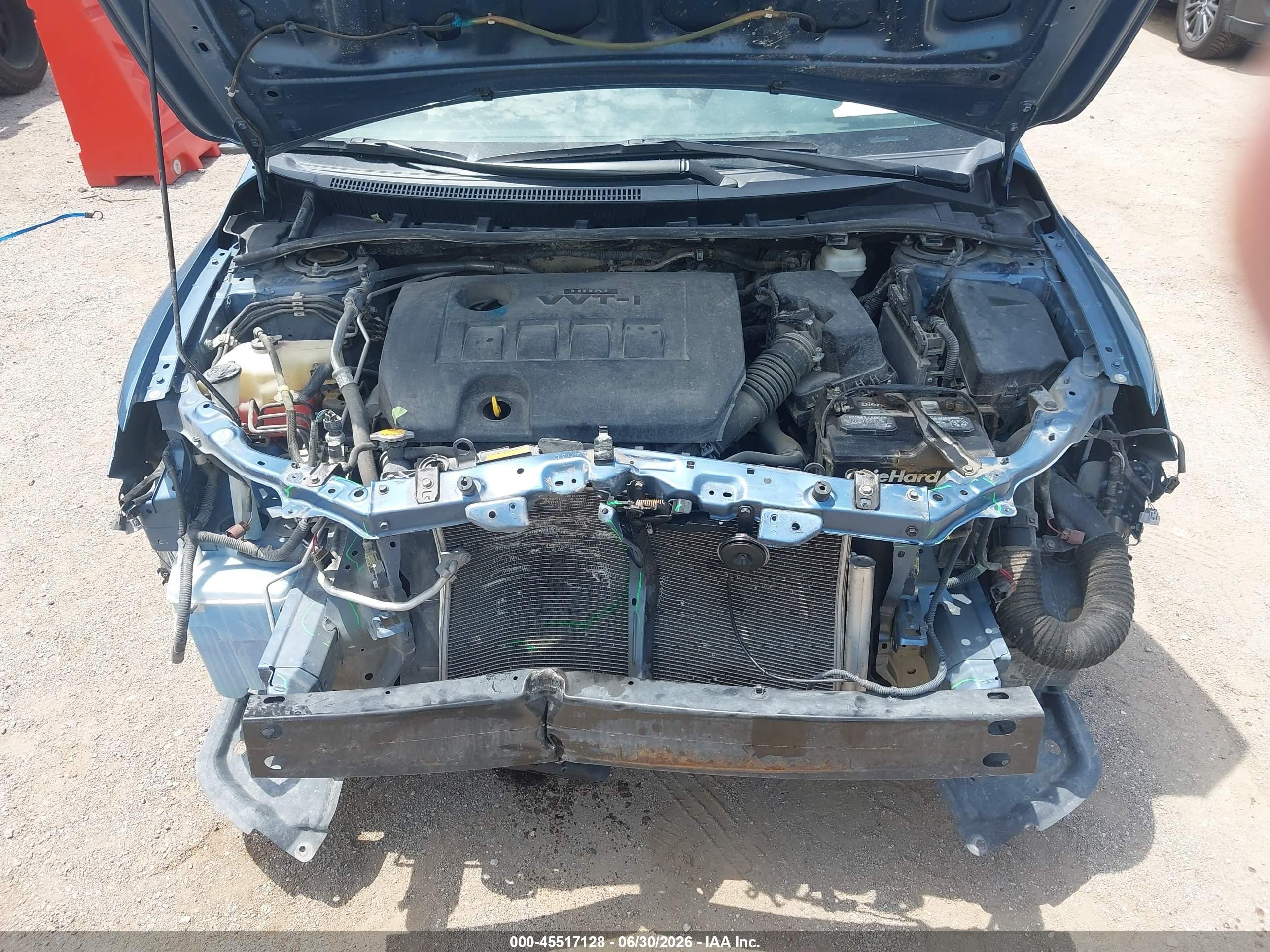2013 Toyota Corolla L Blue vin: 5YFBU4EE0DP207833
