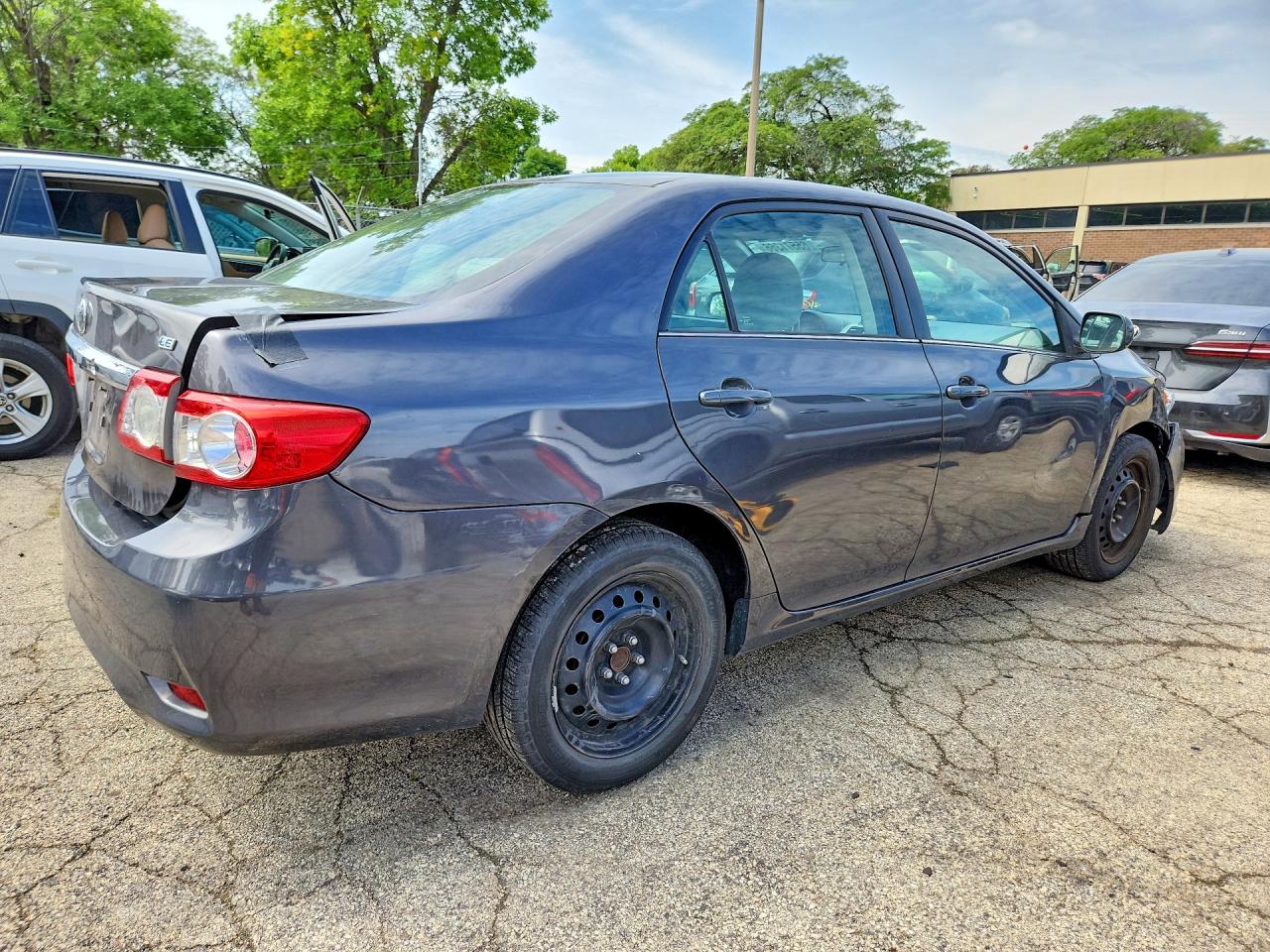 2013 Toyota Corolla Le Gray vin: 5YFBU4EE0DP217326