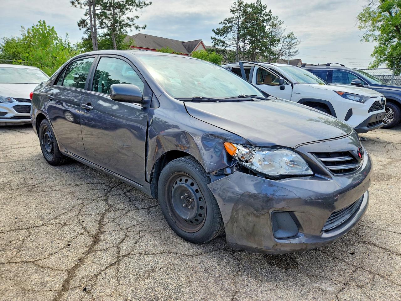 2013 Toyota Corolla Le Gray vin: 5YFBU4EE0DP217326