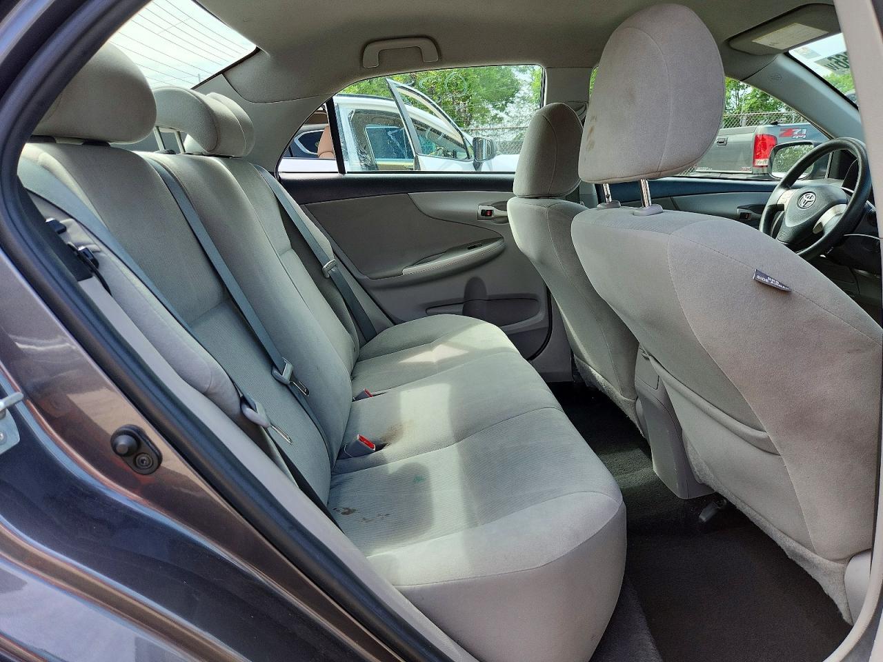 2013 Toyota Corolla Le Gray vin: 5YFBU4EE0DP217326