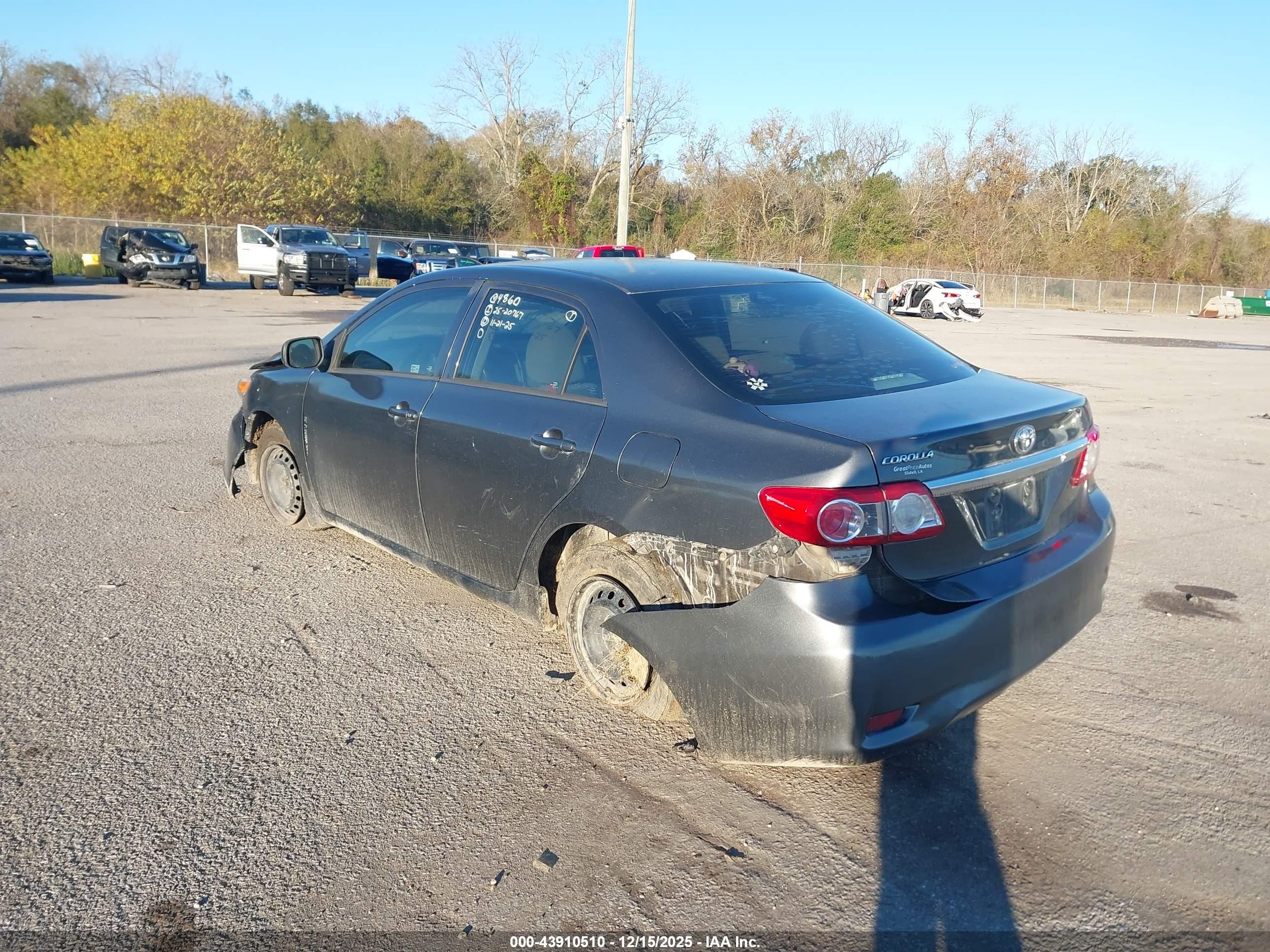2013 Toyota Corolla L Gray vin: 5YFBU4EE0DP224860