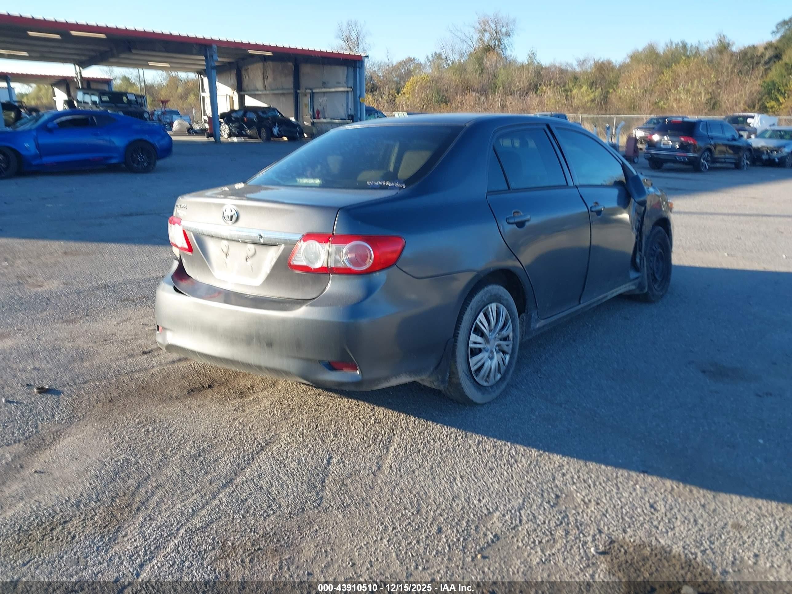 2013 Toyota Corolla L Gray vin: 5YFBU4EE0DP224860