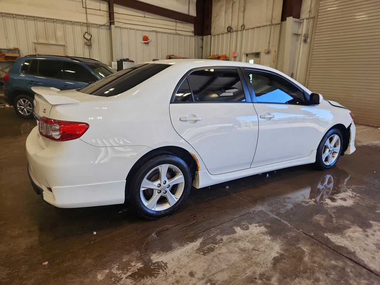 2012 Toyota Corolla S White vin: 5YFBU4EE1CP021068