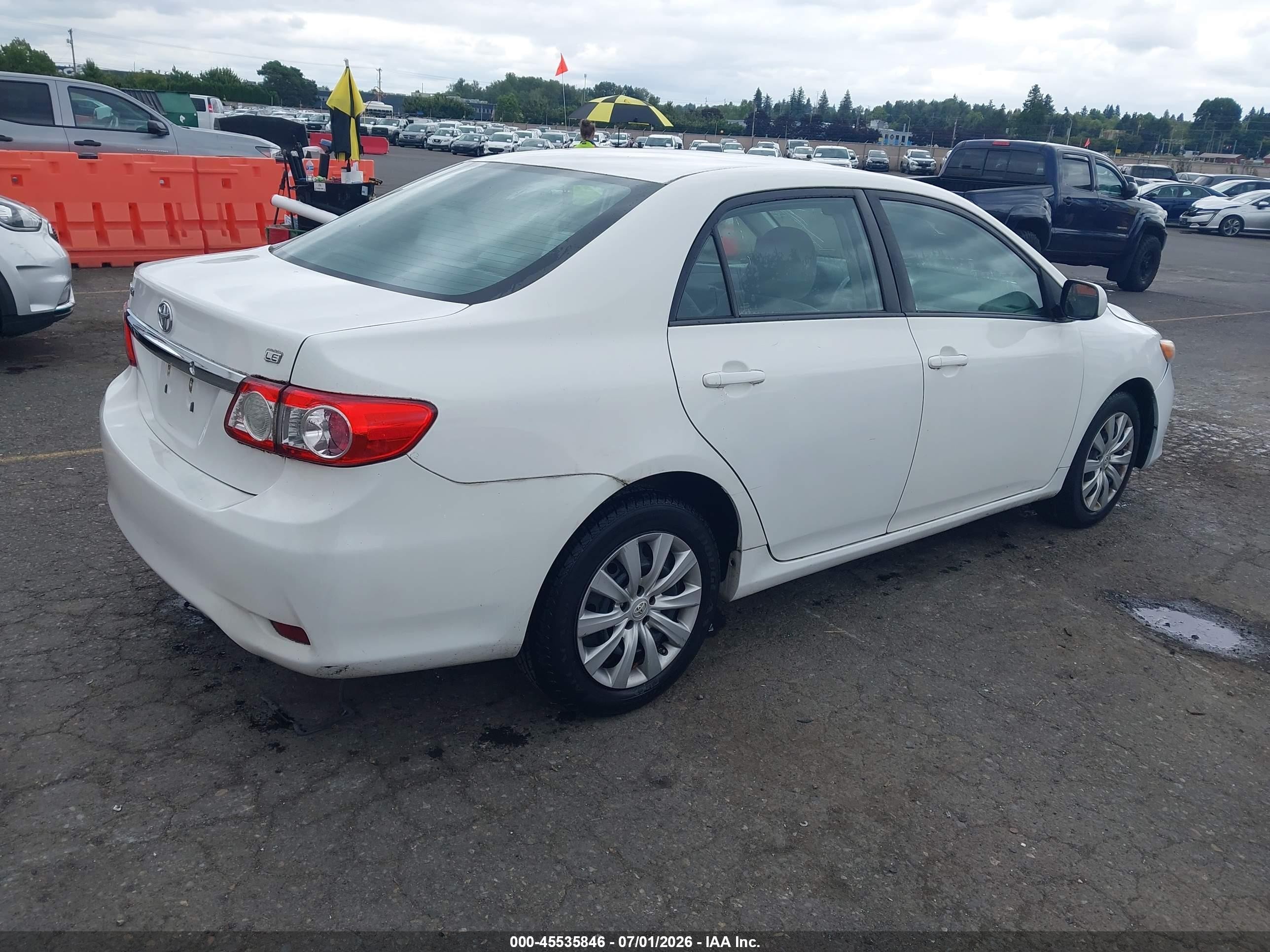2012 Toyota Corolla Le White vin: 5YFBU4EE1CP050053