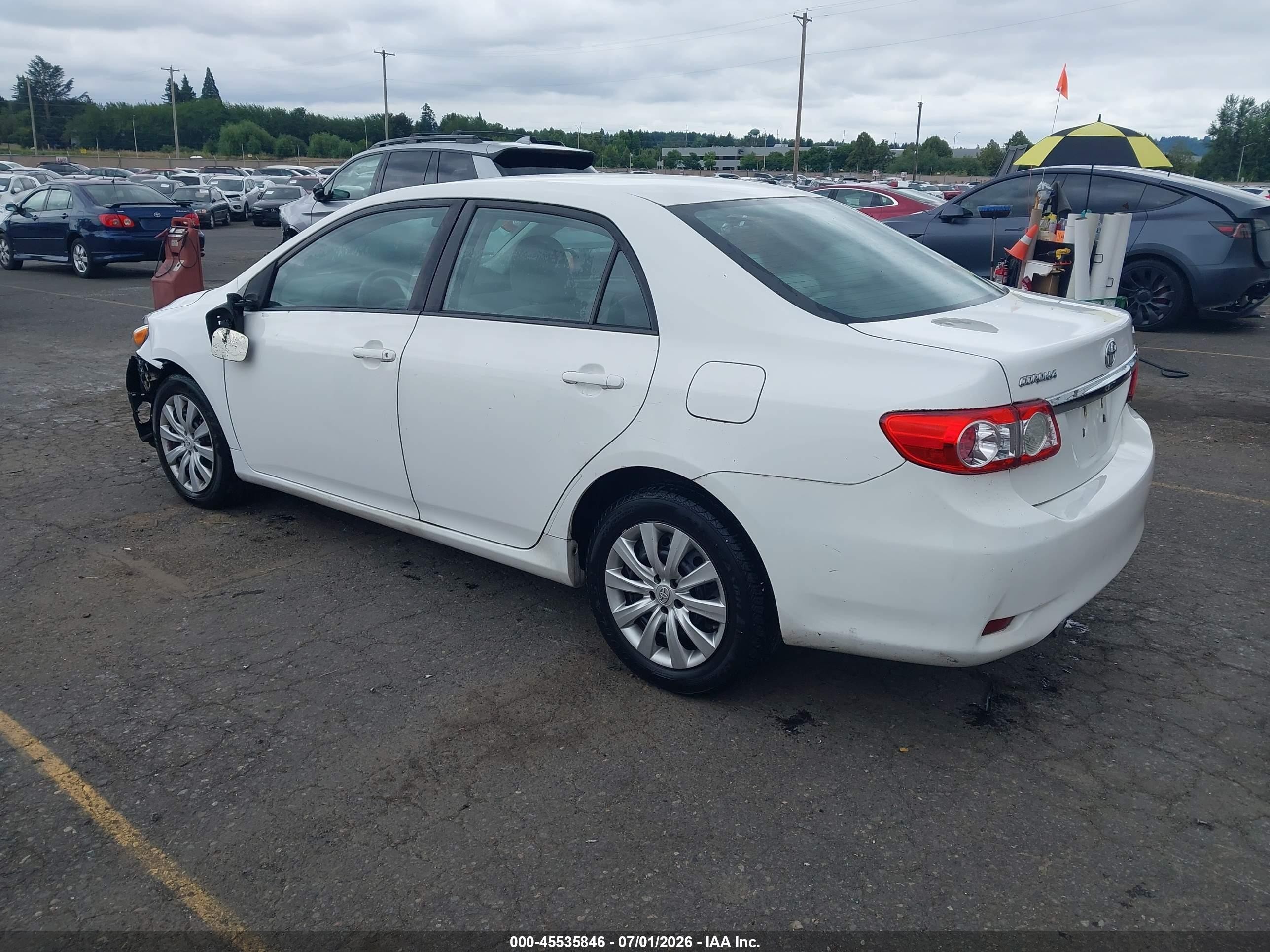 2012 Toyota Corolla Le White vin: 5YFBU4EE1CP050053