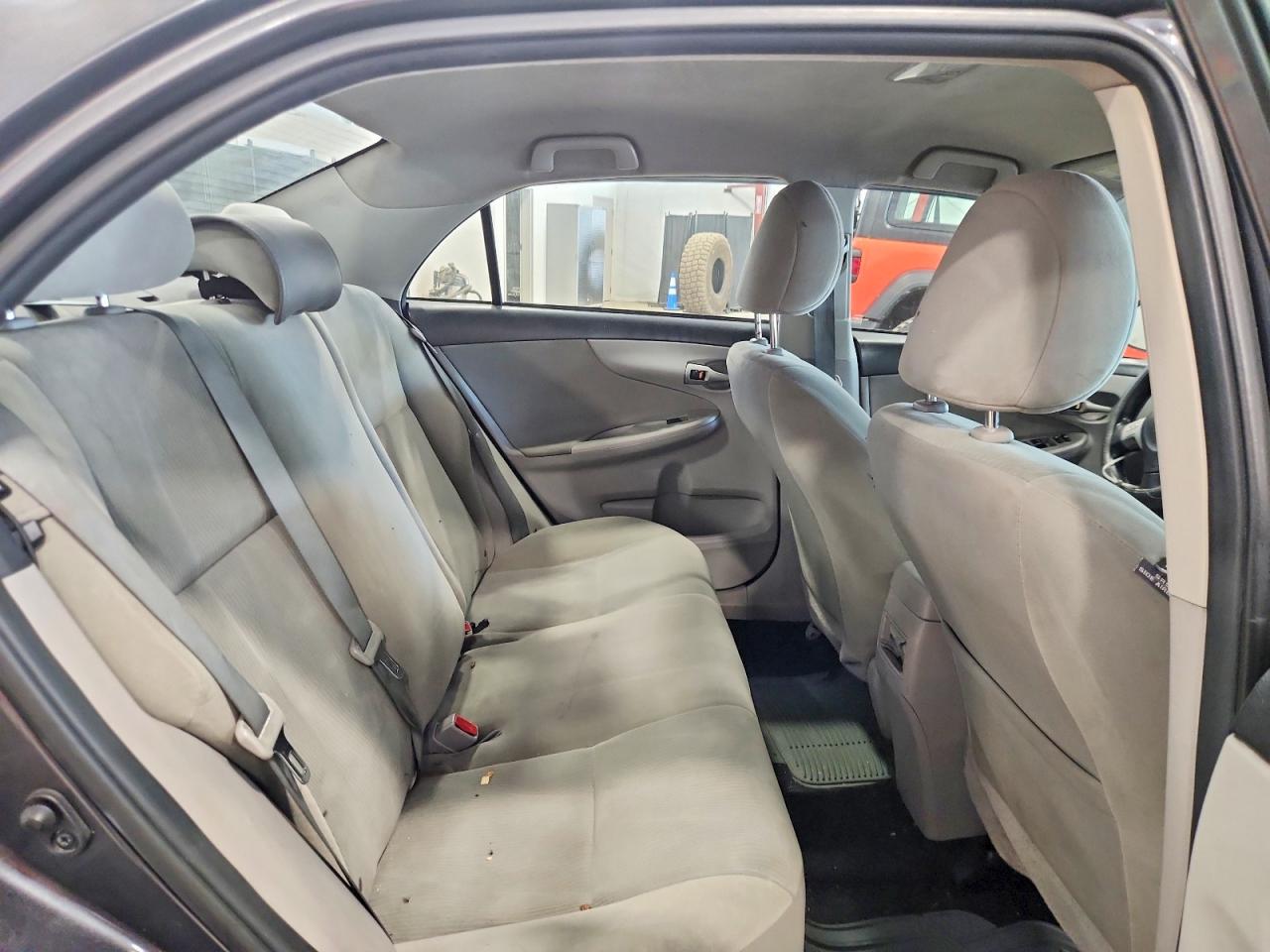 2012 Toyota Corolla Le Серый vin: 5YFBU4EE1CP050439