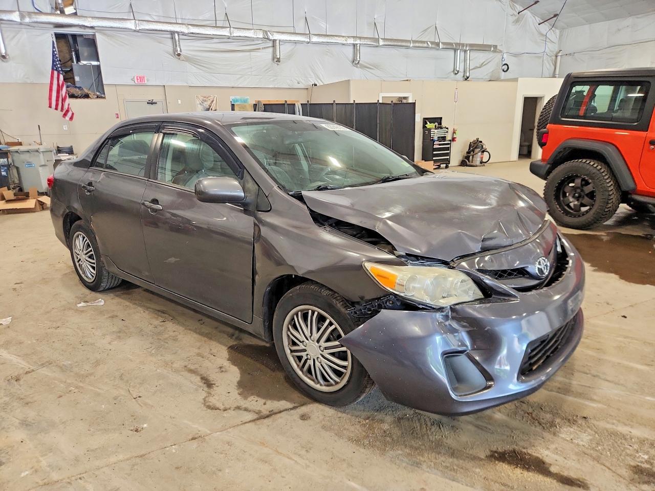 2012 Toyota Corolla Le Серый vin: 5YFBU4EE1CP050439