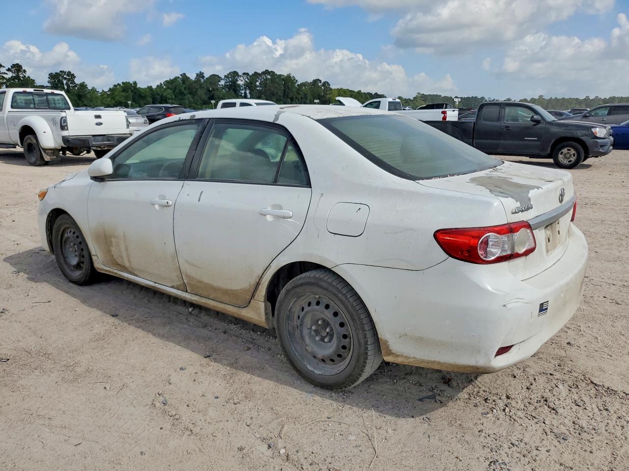 2012 Toyota Corolla Le White vin: 5YFBU4EE1CP056340