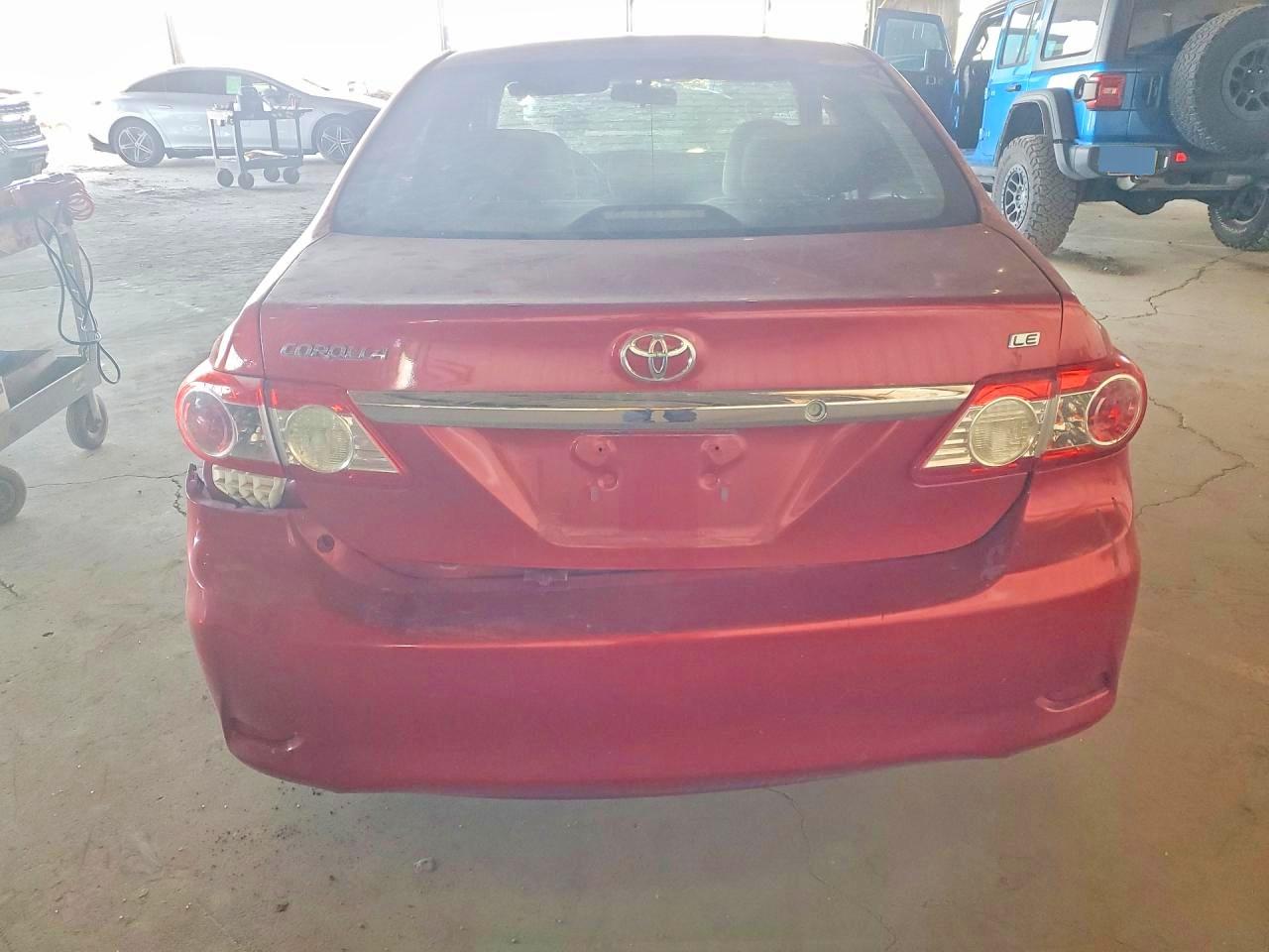 2012 Toyota Corolla Le Red vin: 5YFBU4EE1CP056533
