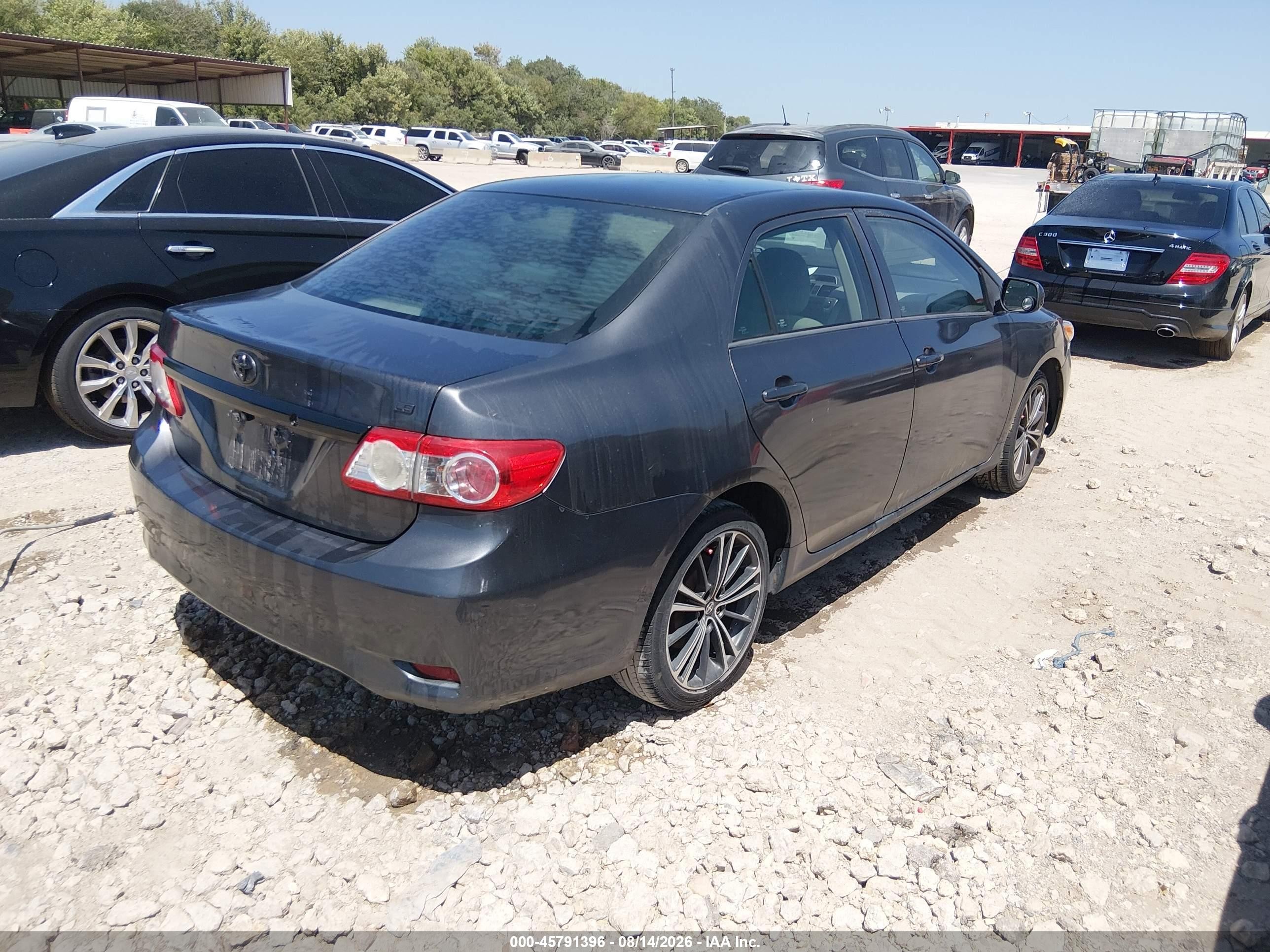 2013 Toyota Corolla L Gray vin: 5YFBU4EE1DP083068