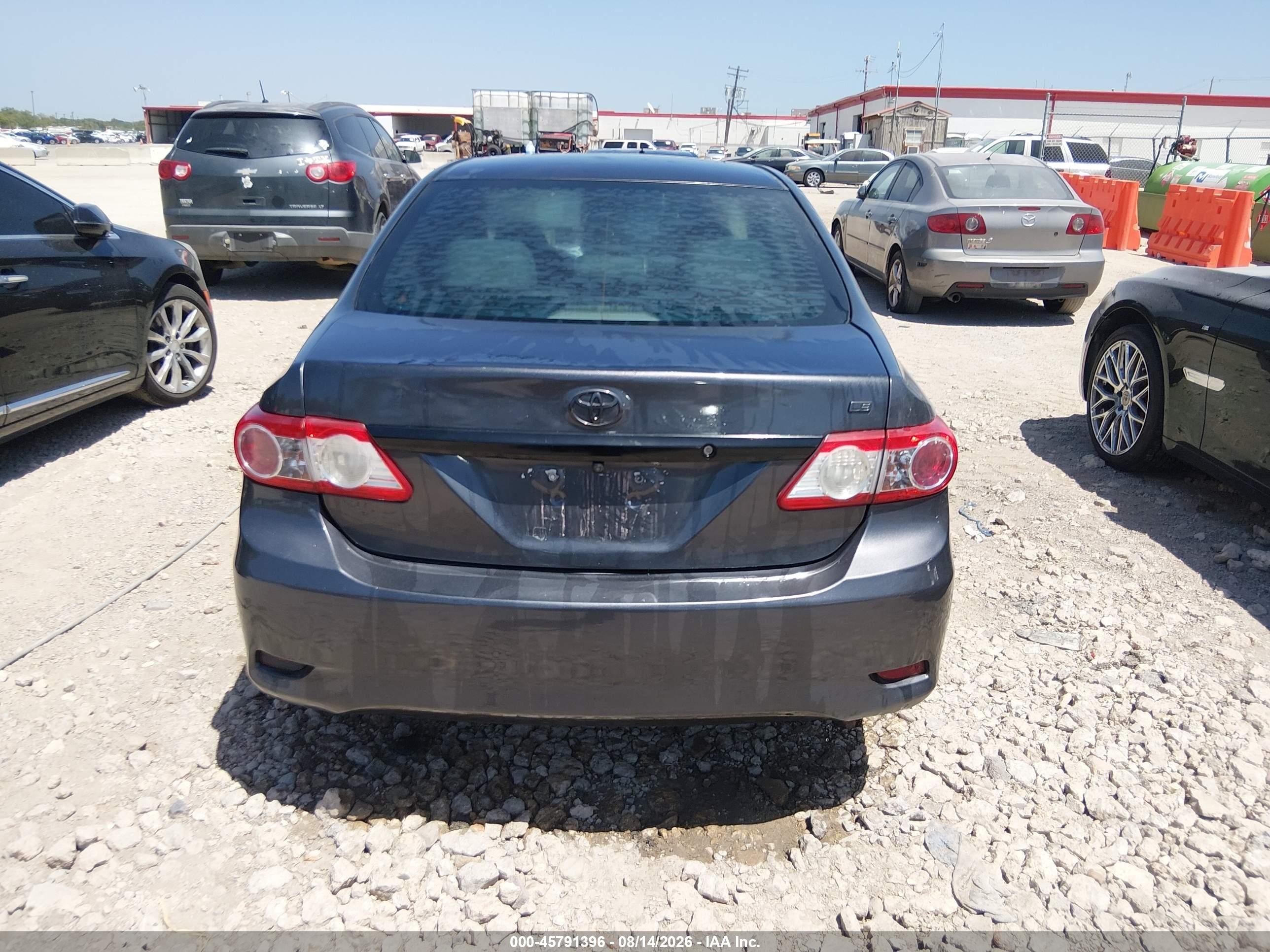 2013 Toyota Corolla L Gray vin: 5YFBU4EE1DP083068