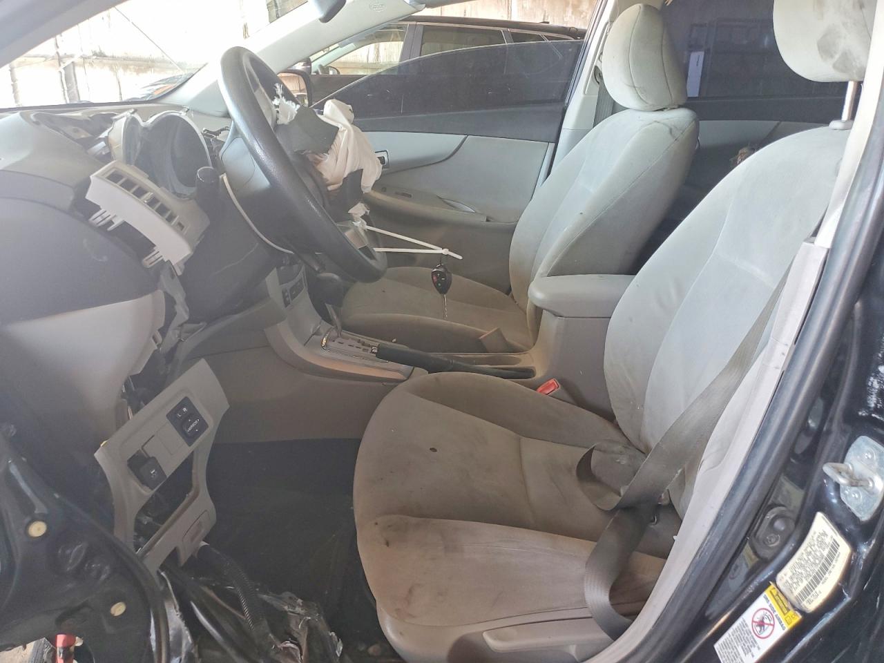 2013 Toyota Corolla Le Black vin: 5YFBU4EE1DP086908