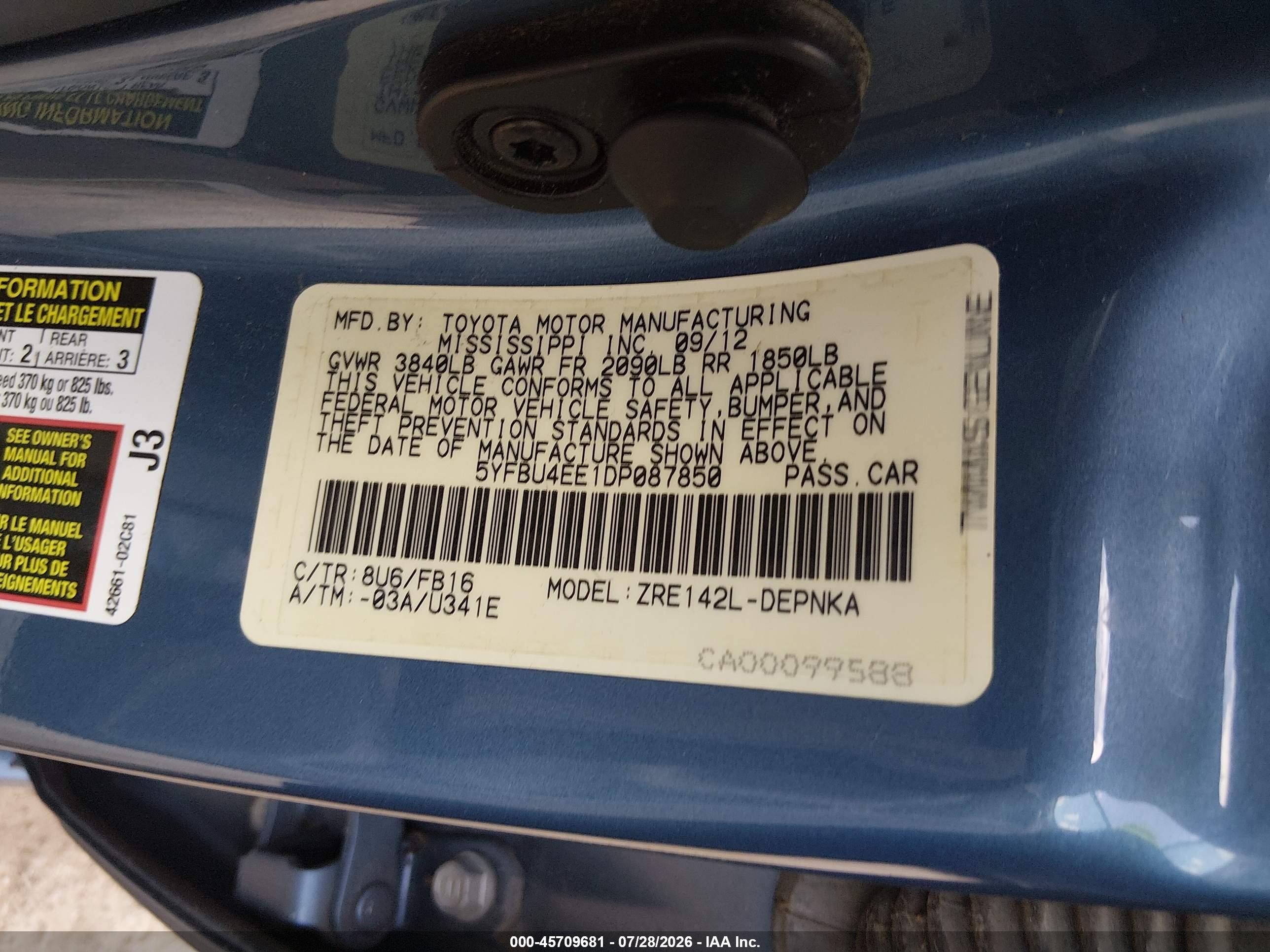 2013 Toyota Corolla Le Blue vin: 5YFBU4EE1DP087850